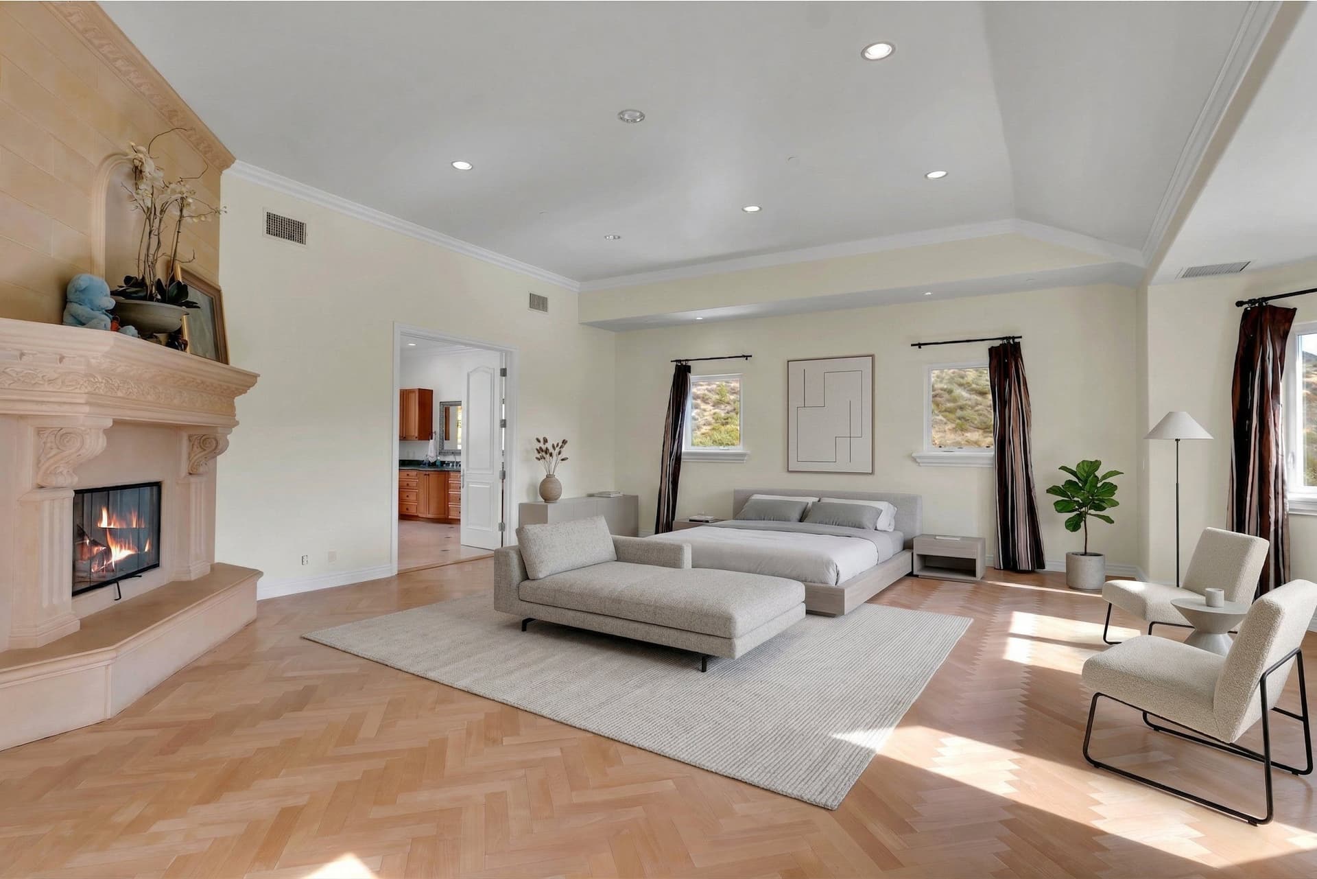 15 Maverick Ln -  HSHPord -36.edited.jpg