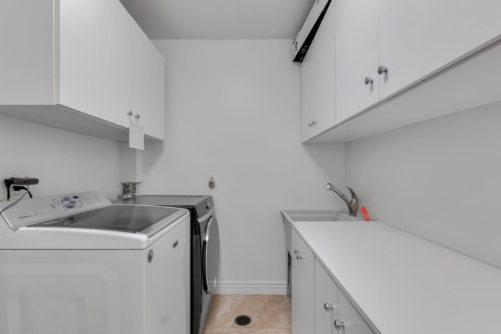 15 Maverick Ln- HsHProd-31.jpg