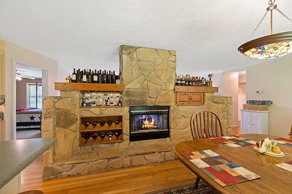 1451 eagle mountain 12.webp