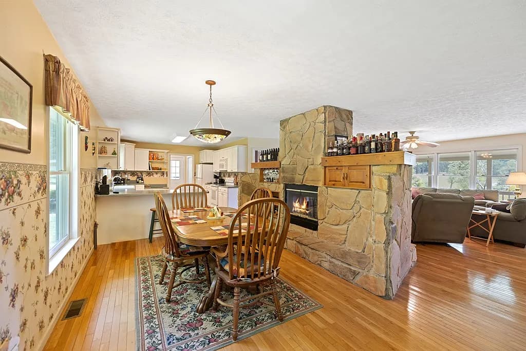 1451 eagle mountain 11.webp