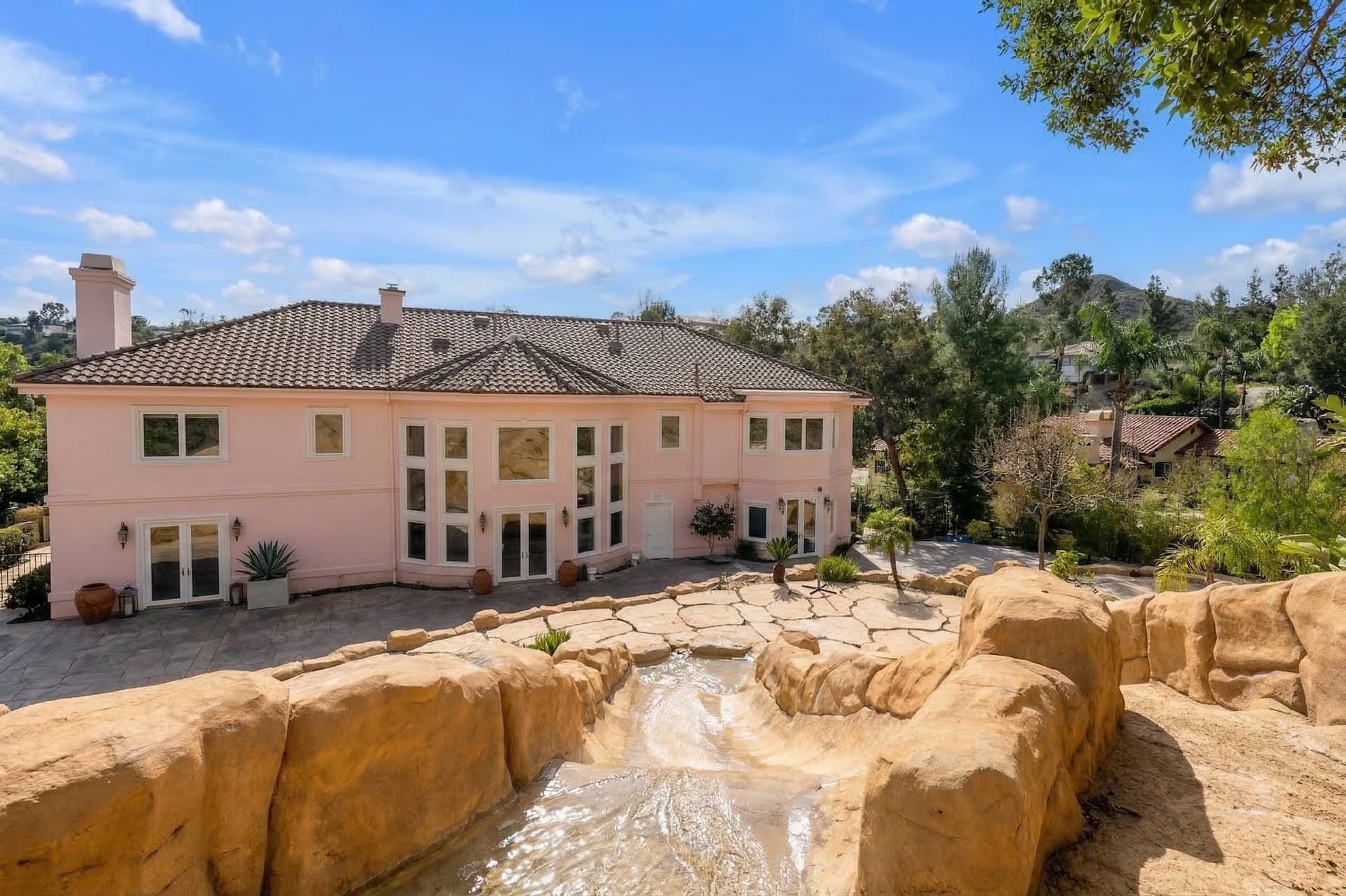 15 Maverick Ln -  HSHPord -61.edited.jpg