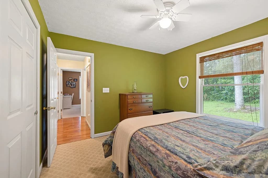 1451 eagle mountain 18.webp