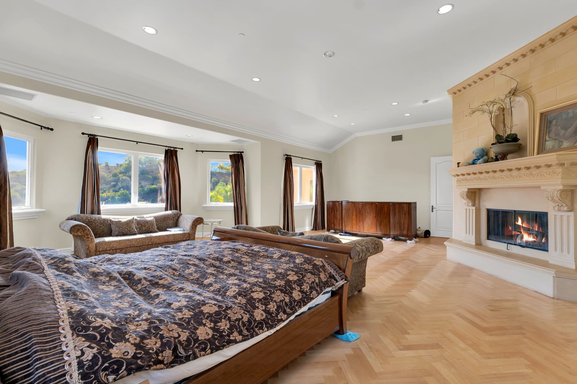 15 Maverick Ln -  HSHPord -38.jpg