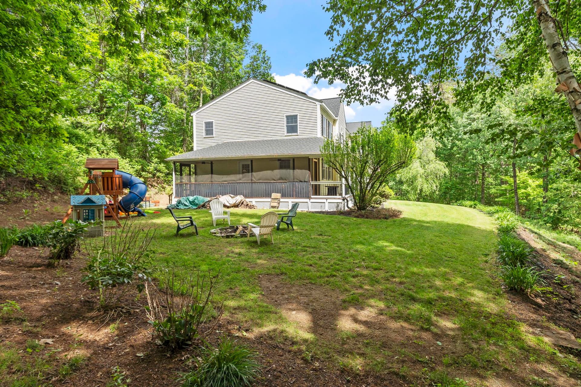 116 Island Road Lunenburg Massachusetts Job 39402 0007.jpg