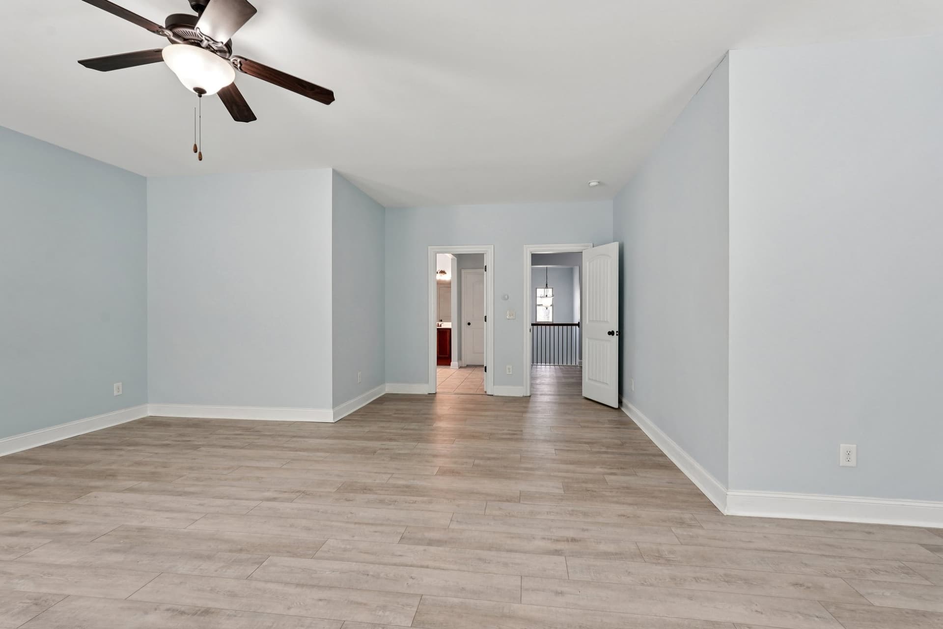 39-web-or-mls-Breckinridge Ln-S2503-039.jpg