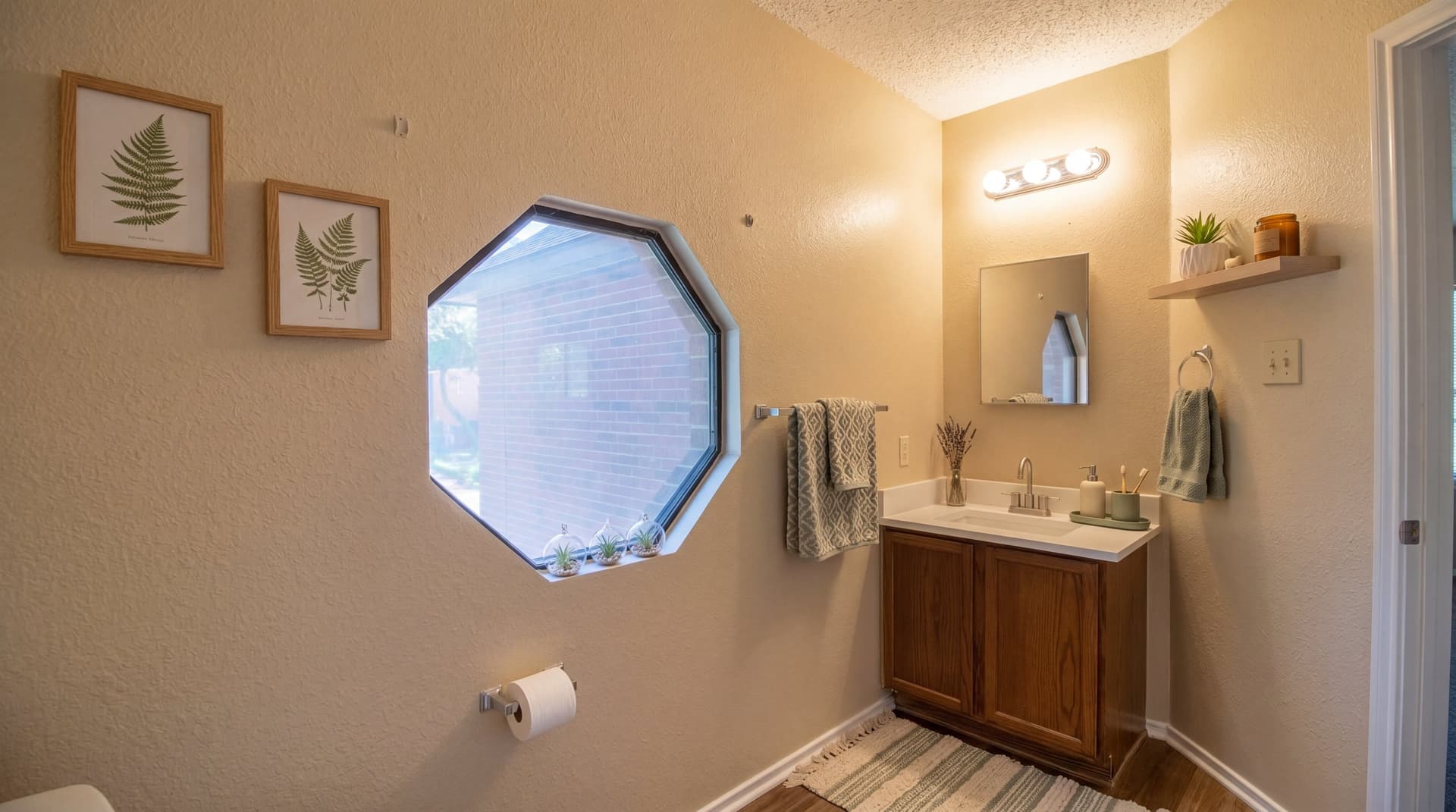 add_decorations_to_bathroom_4K_202606022155.jpeg