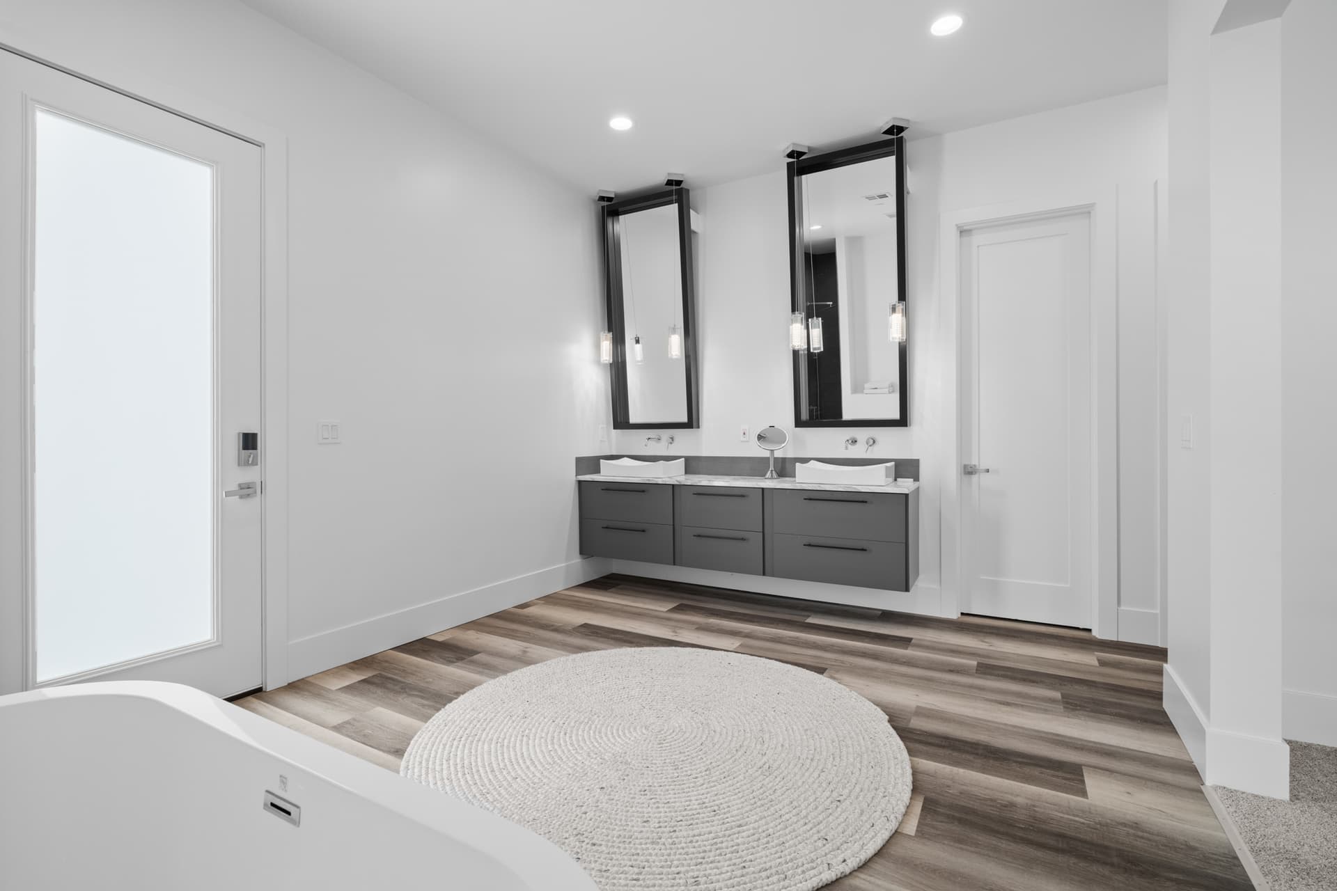 16524 116th St E-28.jpg