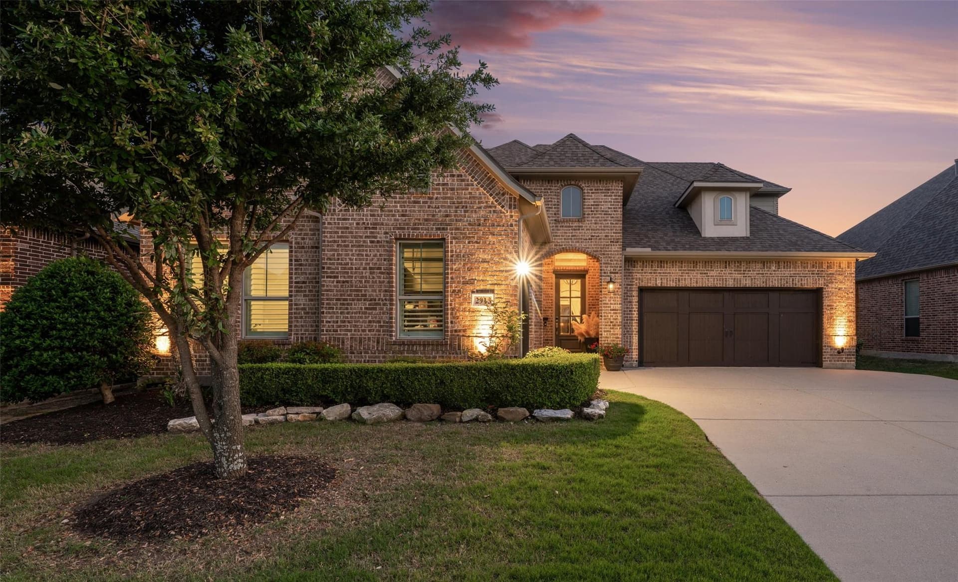 2913 Vaquero Lane 1.jpeg