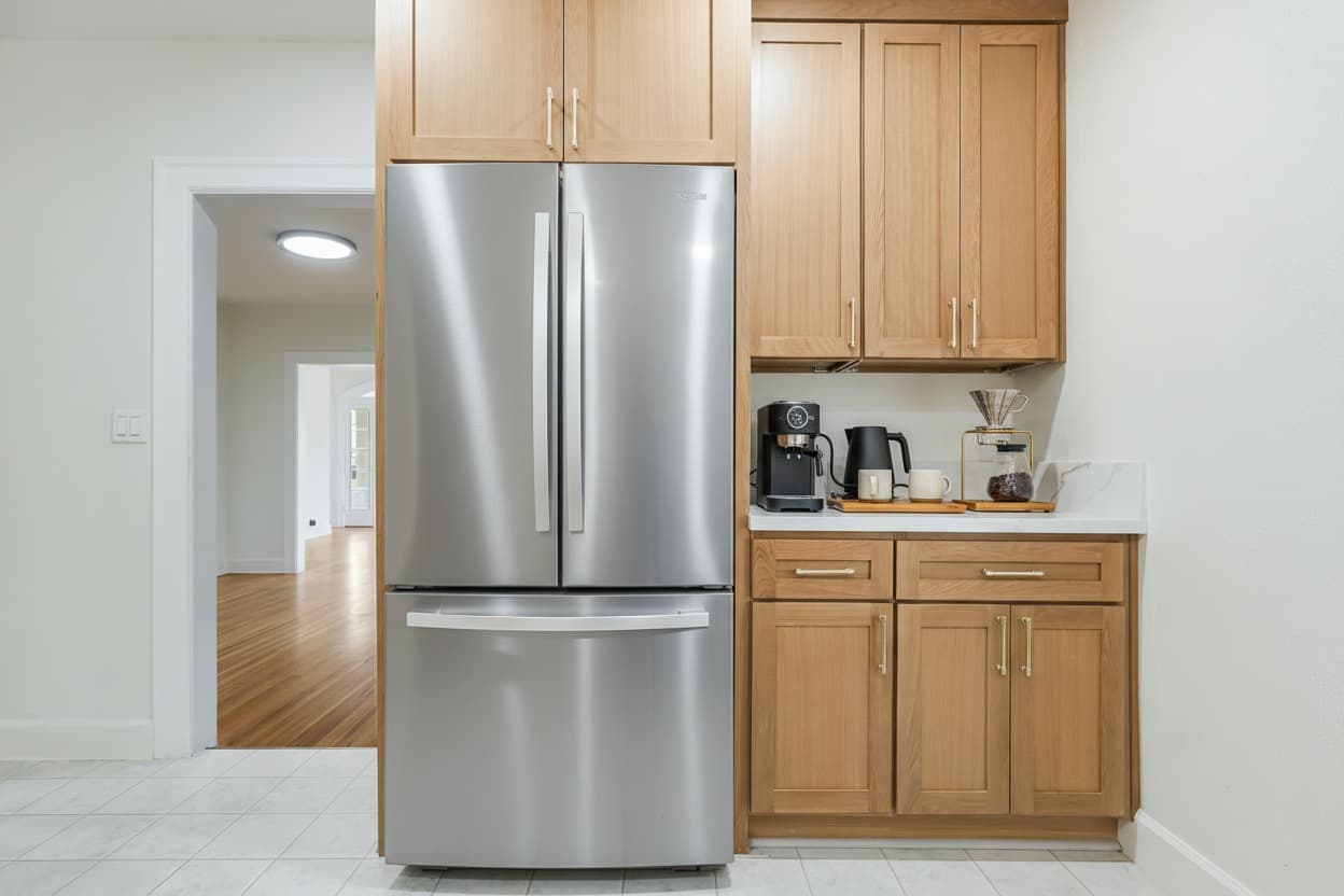 kitchen 2.jpg