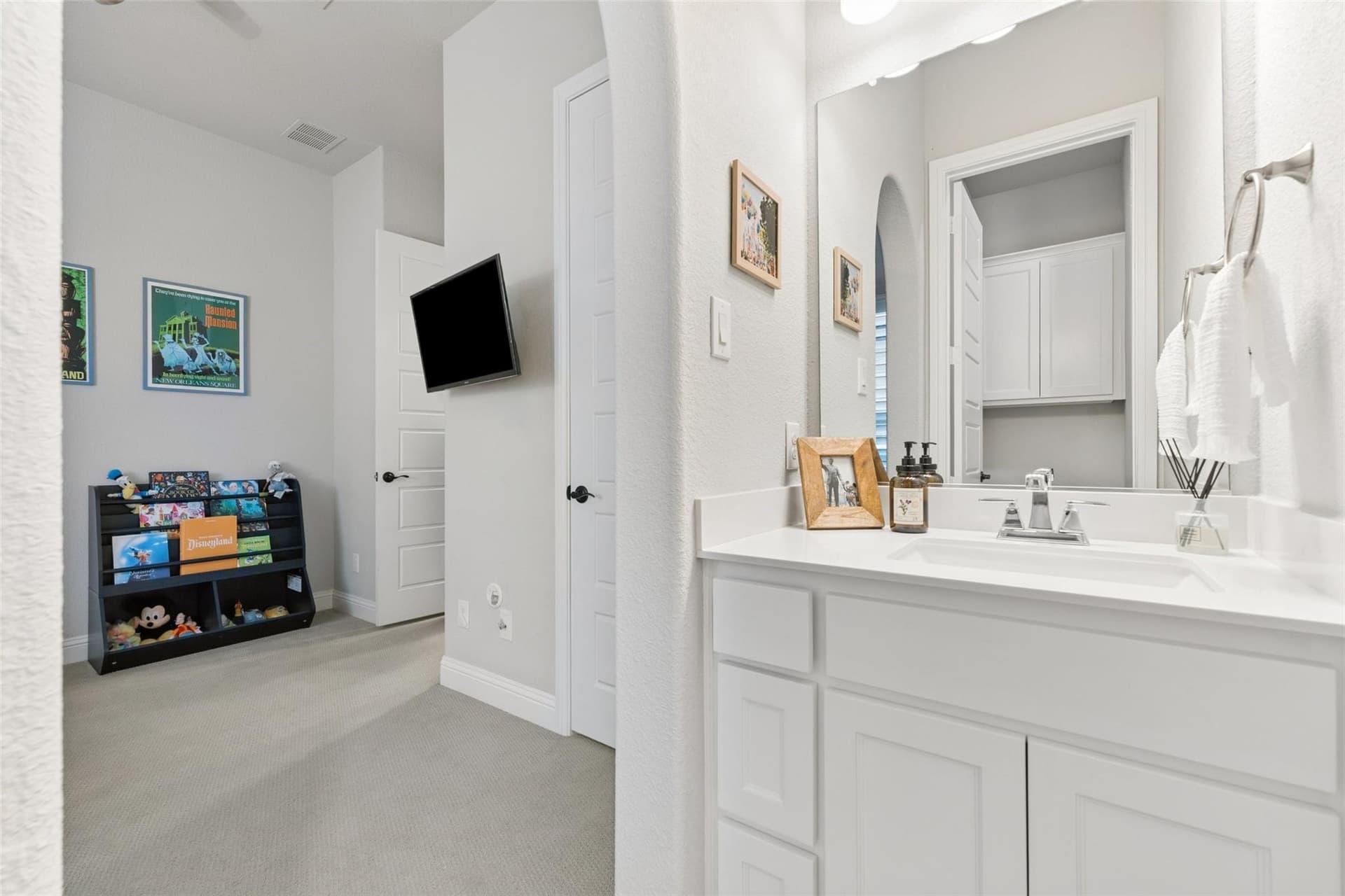 2913 Vaquero Lane 27.jpeg