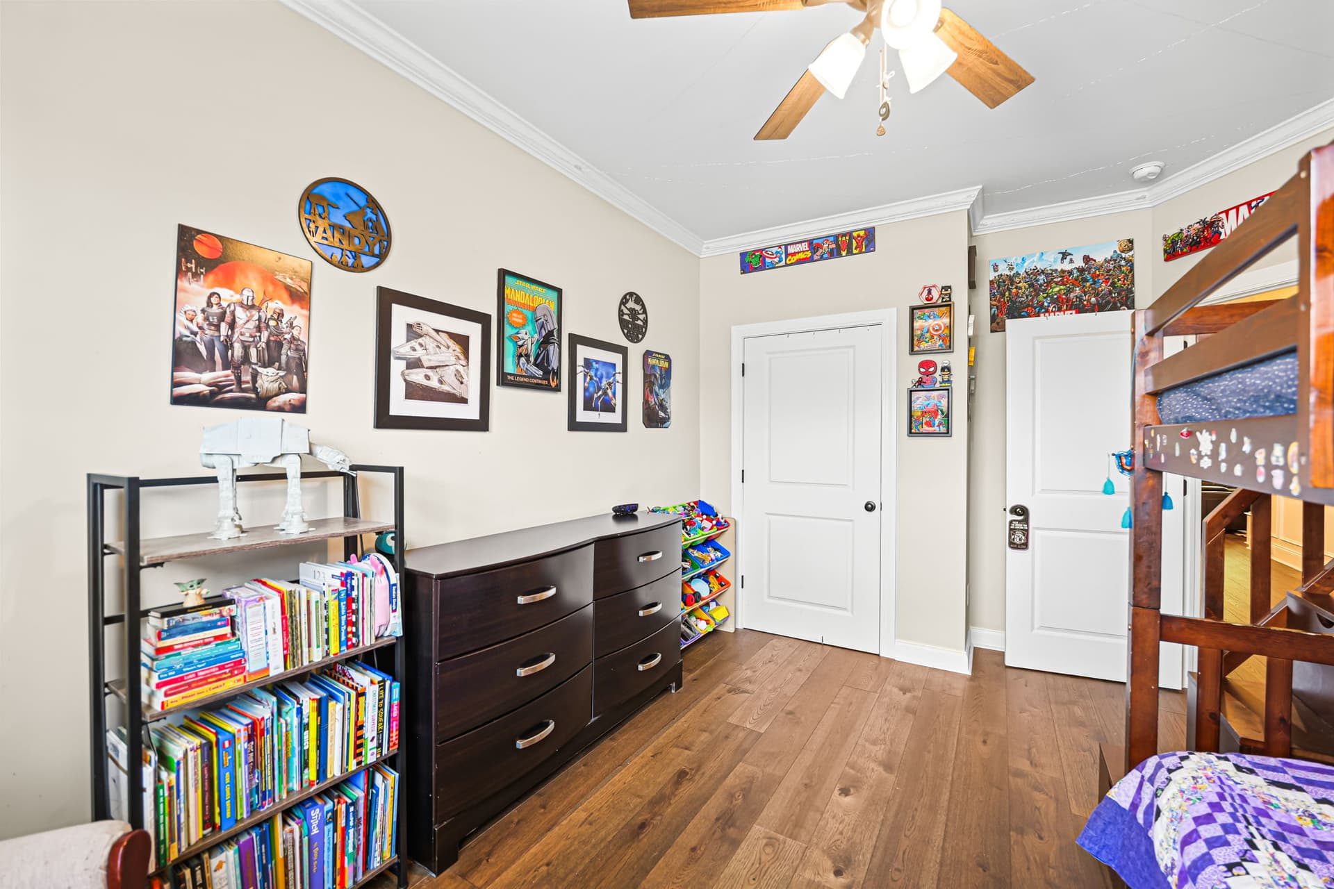 26-web-or-mls-1014 Cedar Crest Ln (14 of 46).jpg