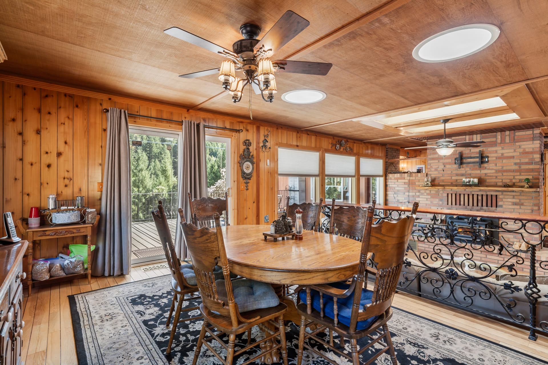 5_520 brimstone road - 04.jpg