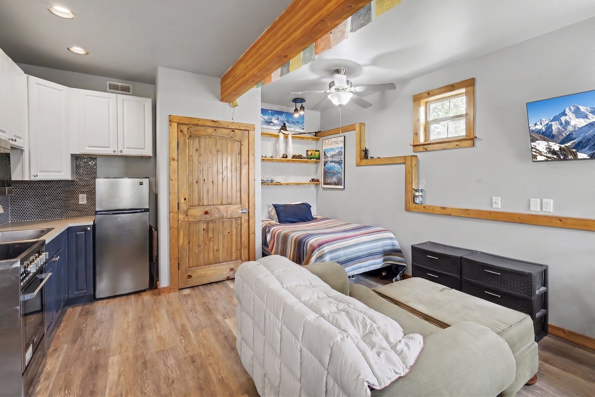 46_58 Glenwood REDO.edited.jpg