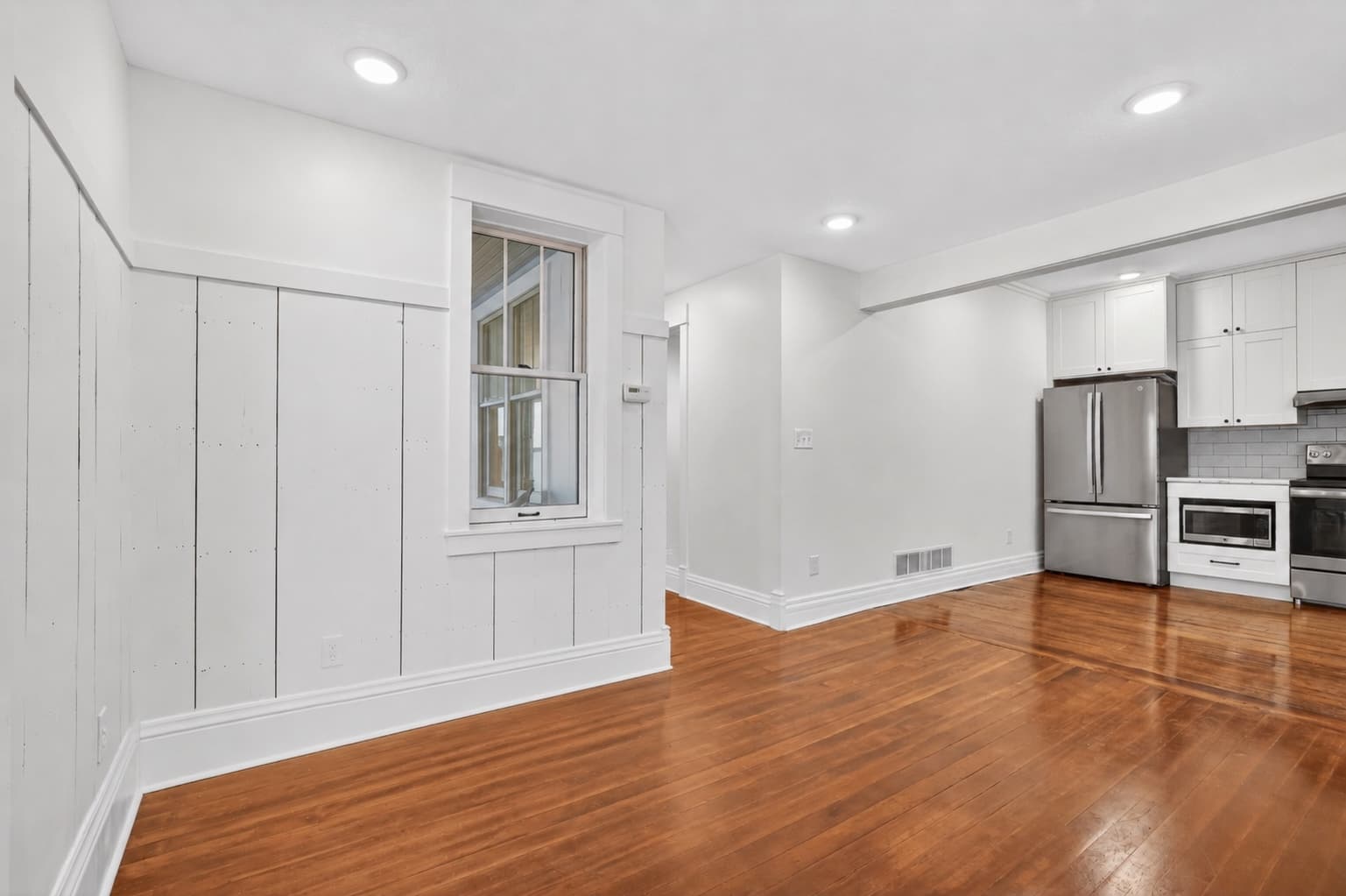 Dining Room 2.jpg