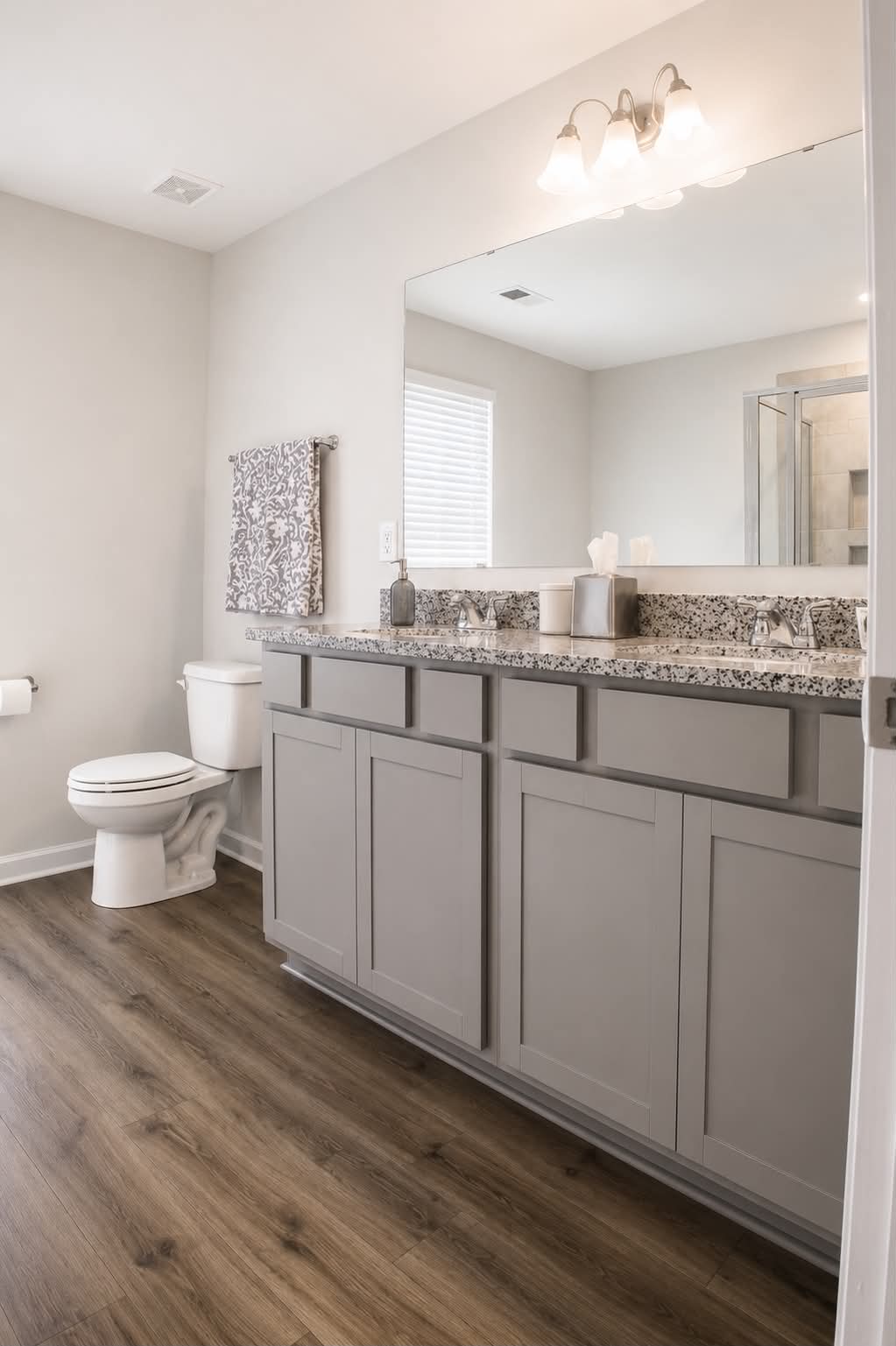 61452f6b-eab4-45b6-8e17-bed29dc55c6d.jpg