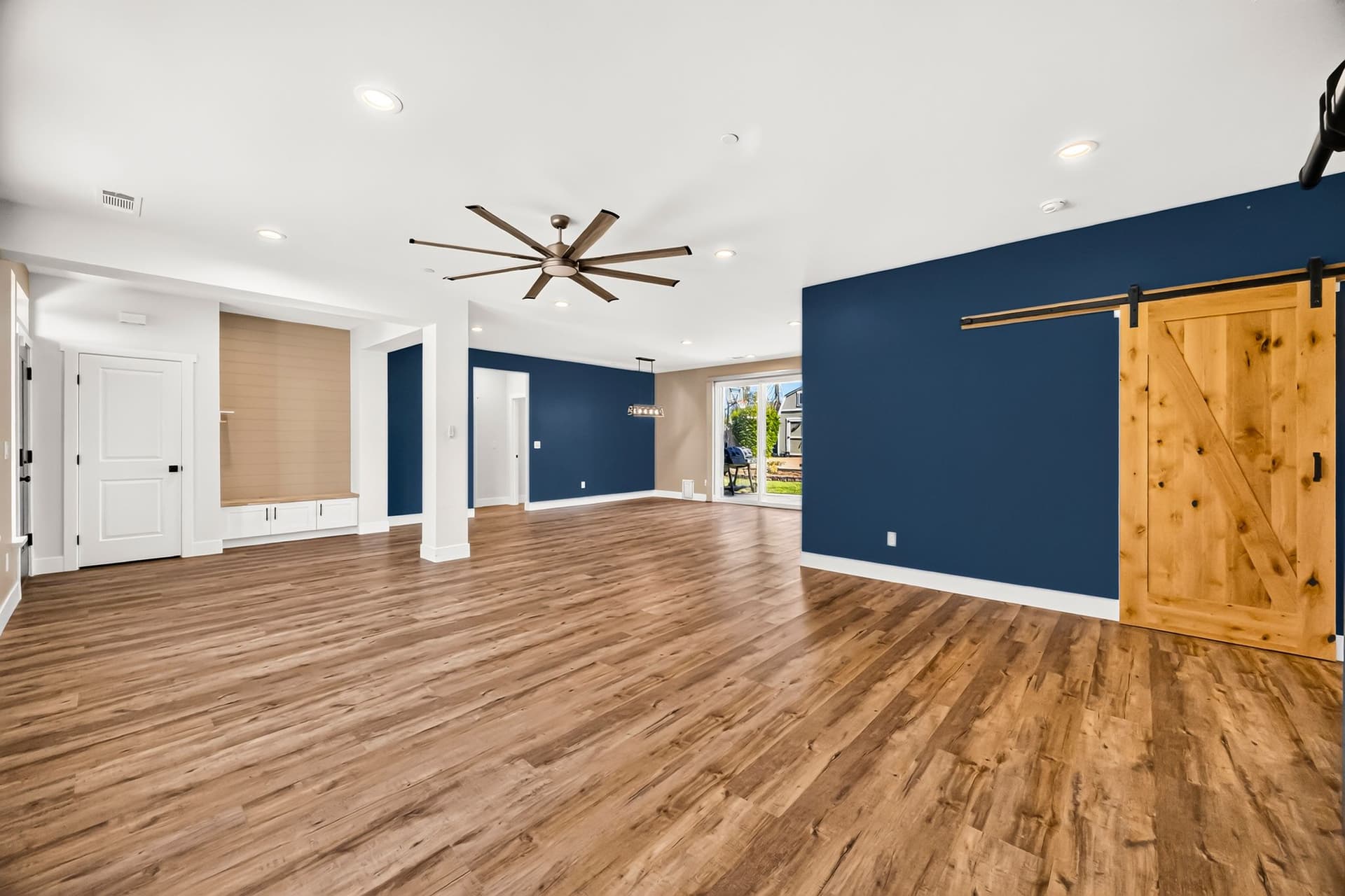 1369 Nunneley Rd - 017 (Photos).jpg