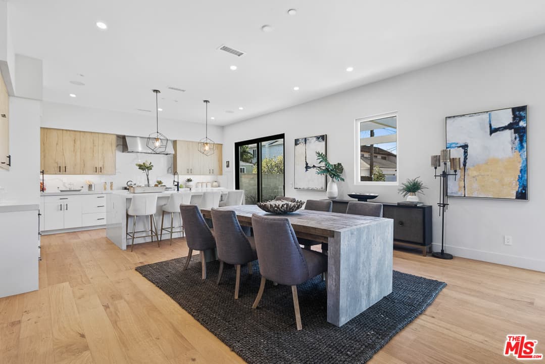 Living-Kitchen-20-665508_6_0.jpg