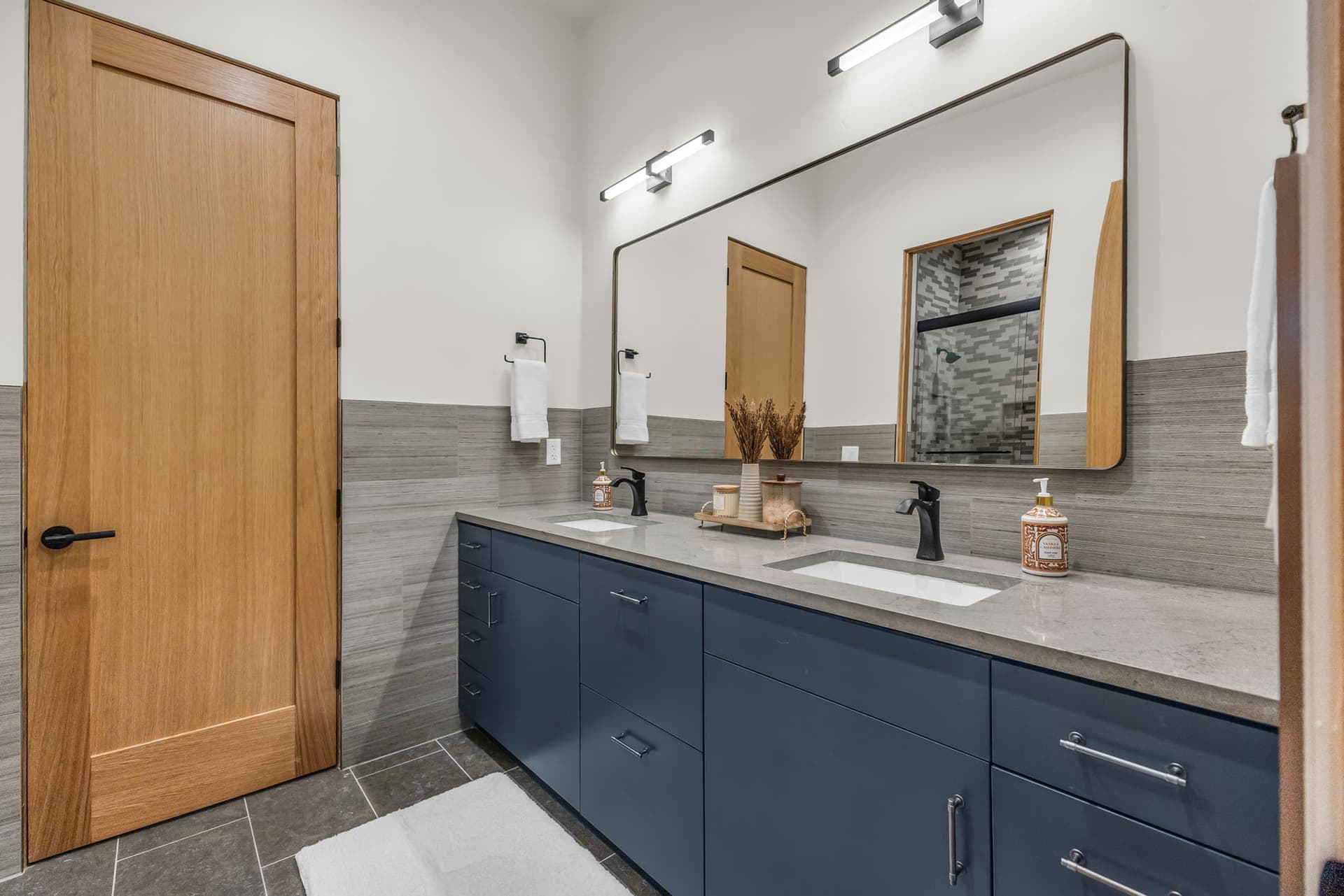 29-web-or-mls-1092-trailridge-dr.jpg
