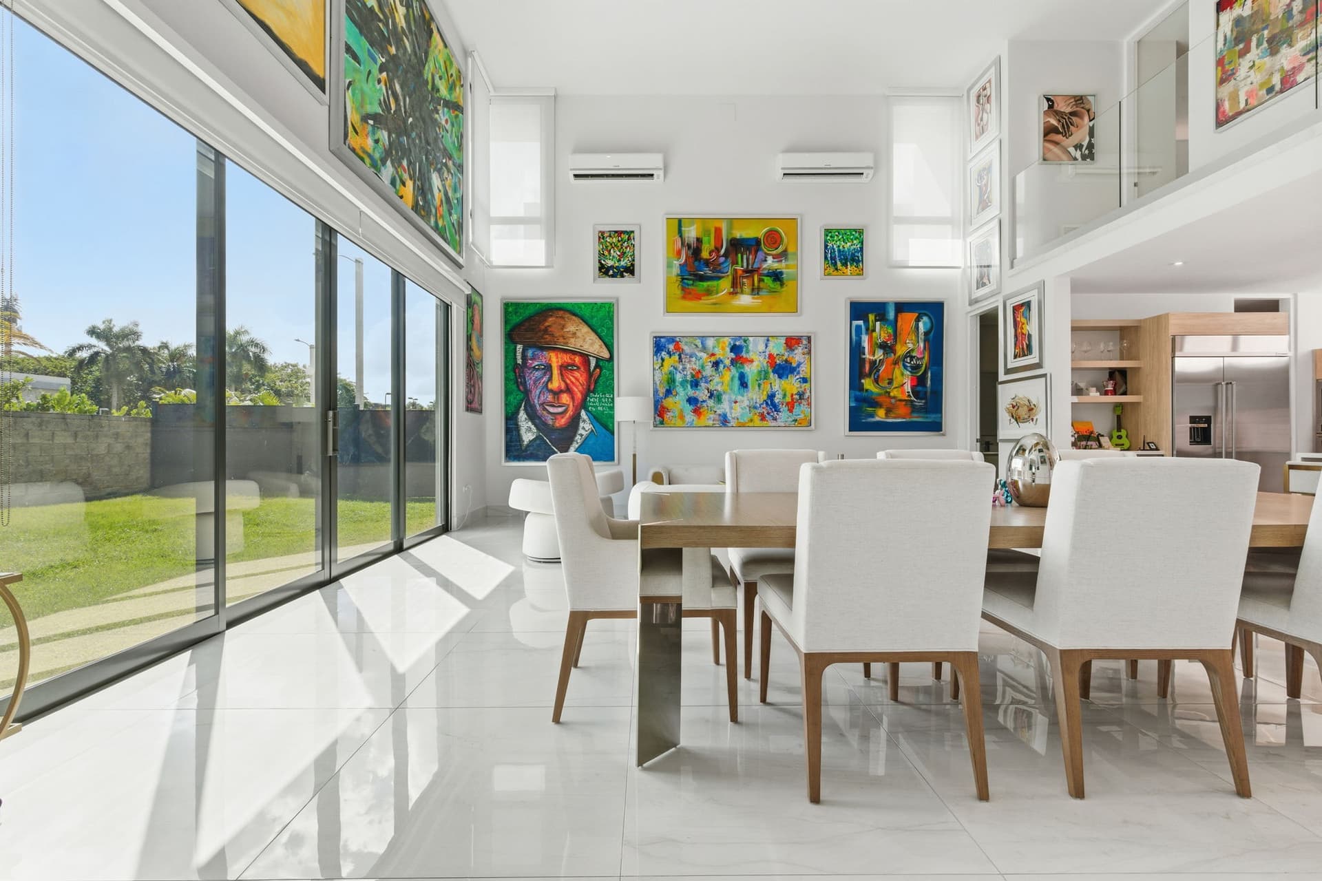 Dinning room.jpg
