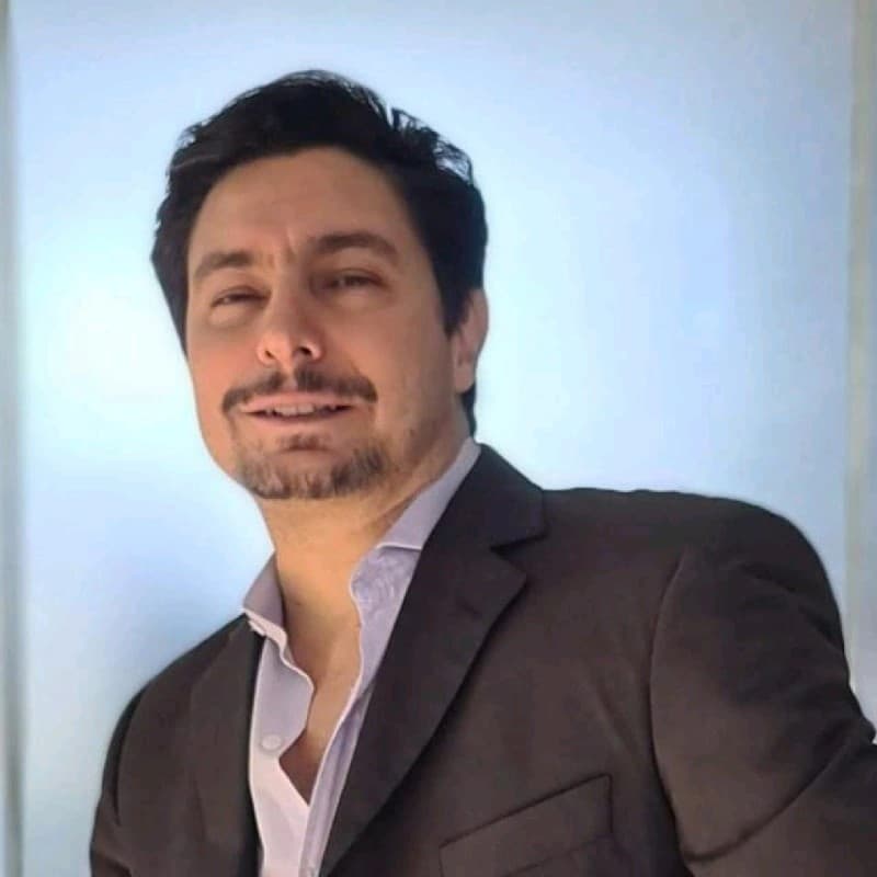 Mauro Ambrosini Propiedades headshot
