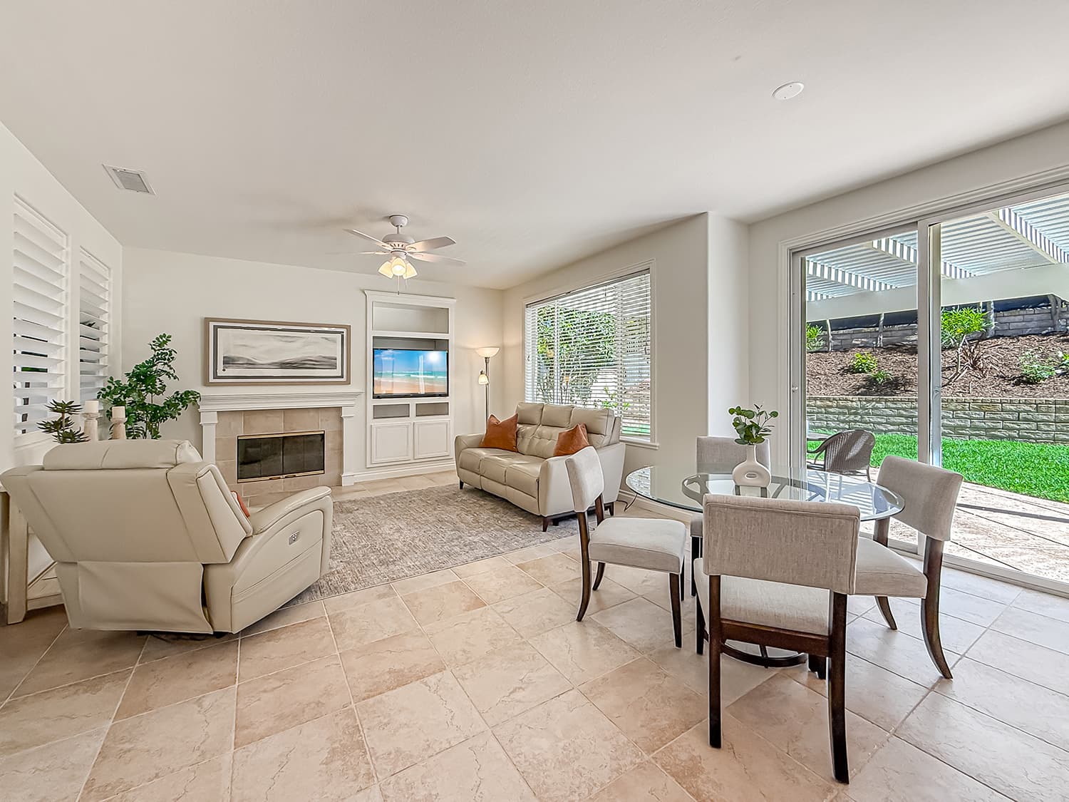 cFamily and Kitchen1.jpg