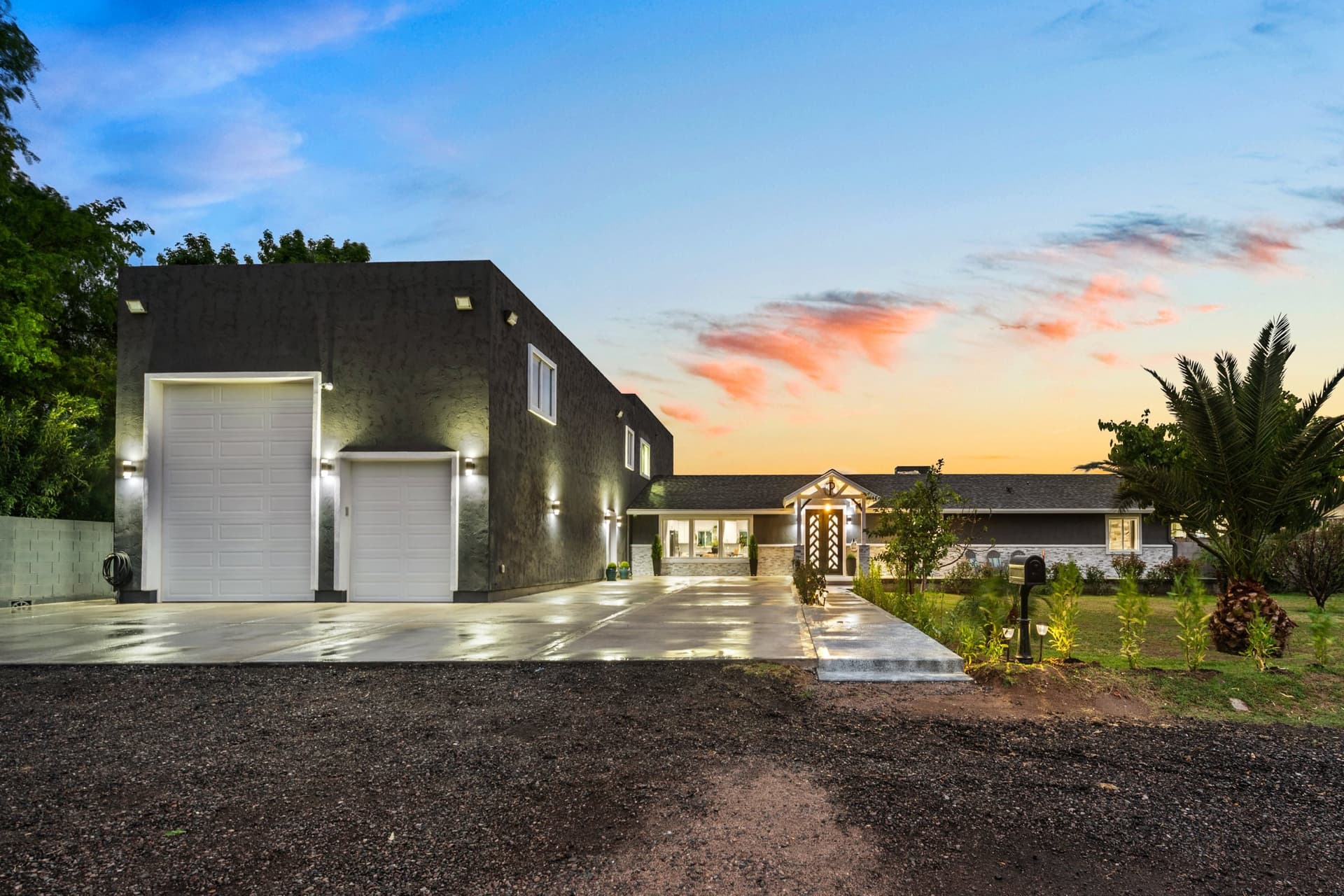 150-17735-E-Mews-Rd-9.jpg