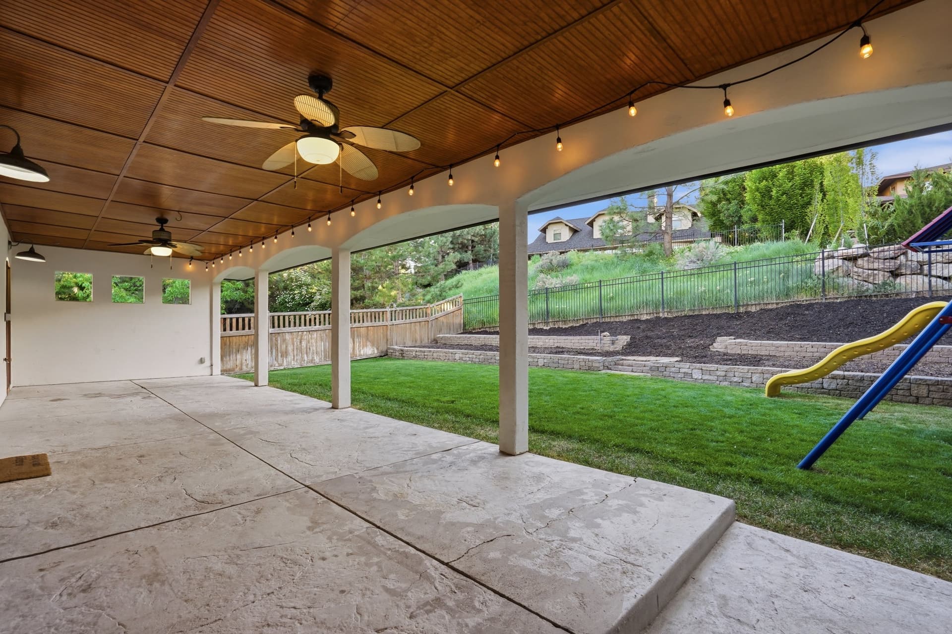 porch.jpg