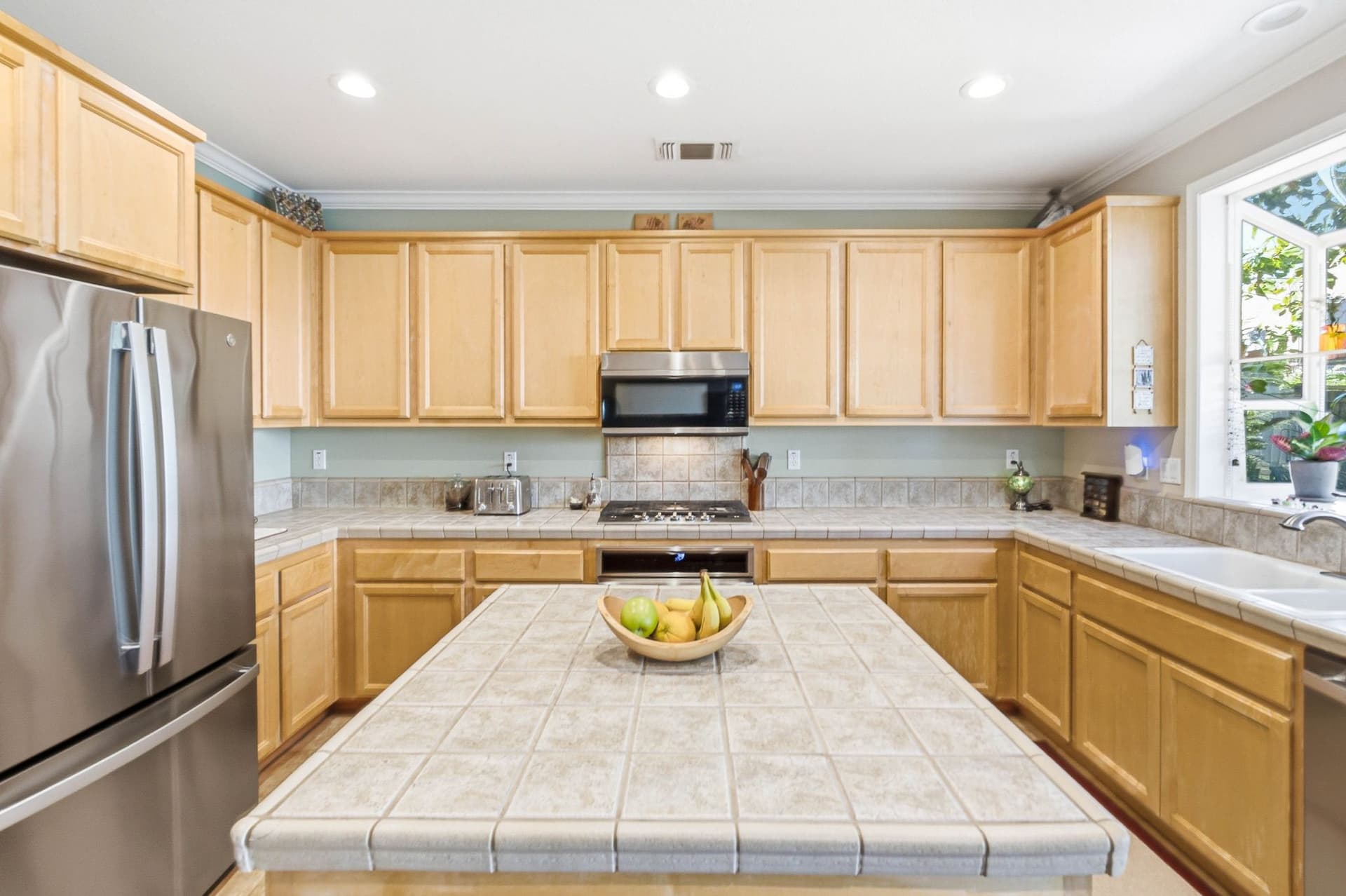 1213 Darling Way-15.jpg
