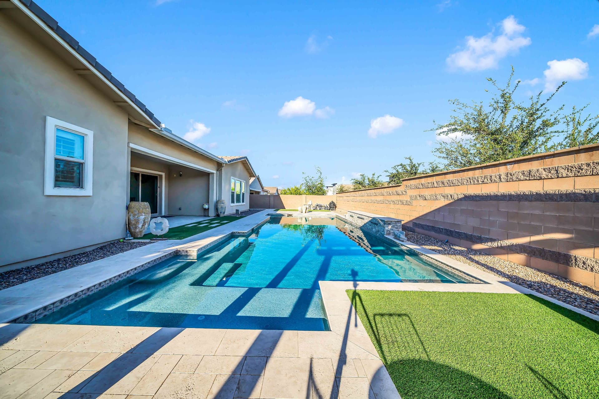 13851 Blossom way-63.jpg