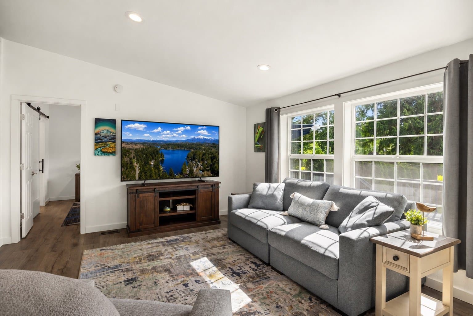 Living room.jpg