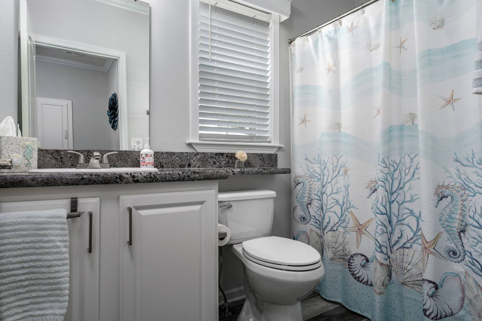 27-11678267-582PbdqnZhsn52mw.jpg