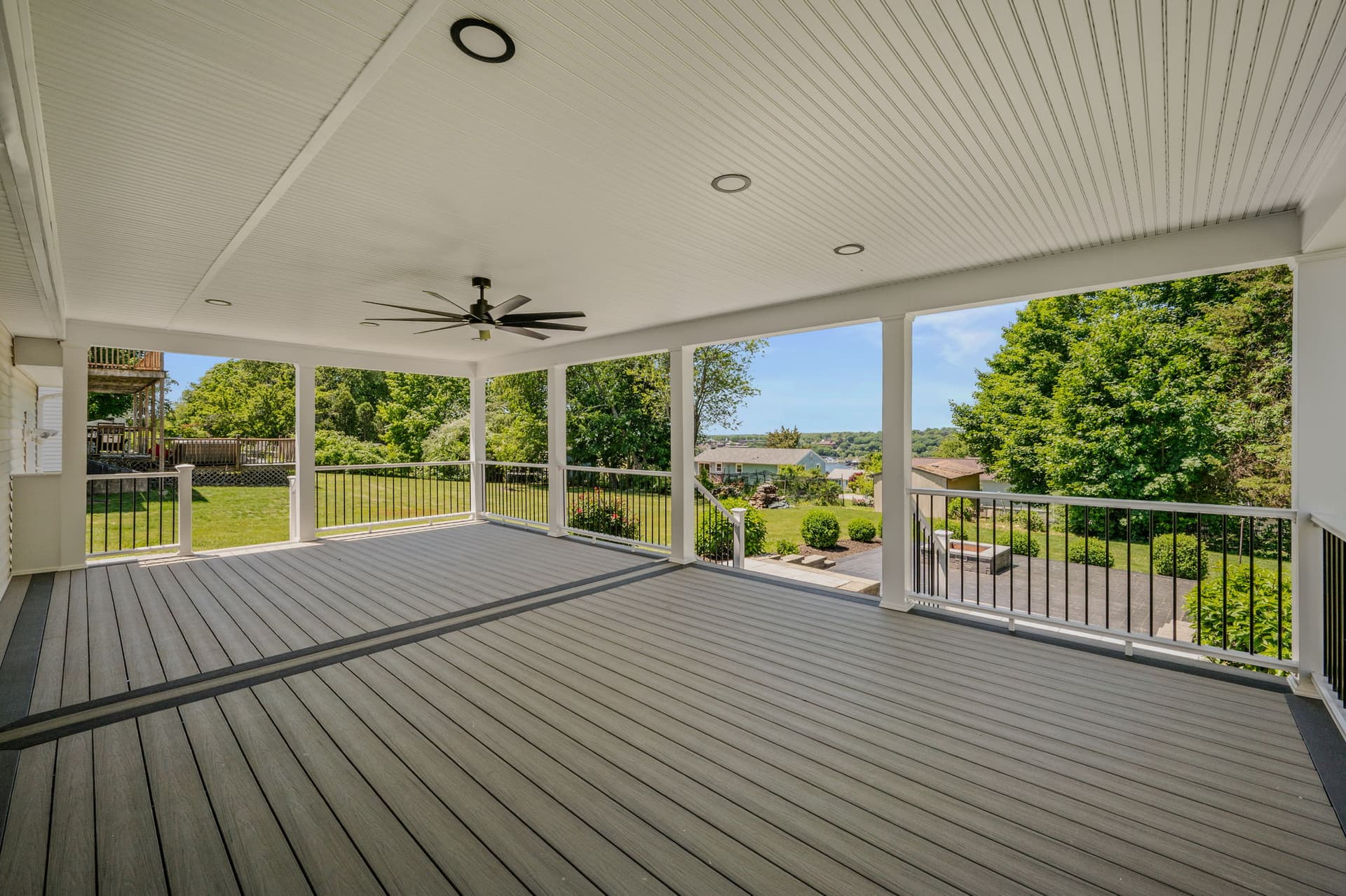102-web-or-mls-31 Pegasus Dr, Groton_Pickup-6.jpg