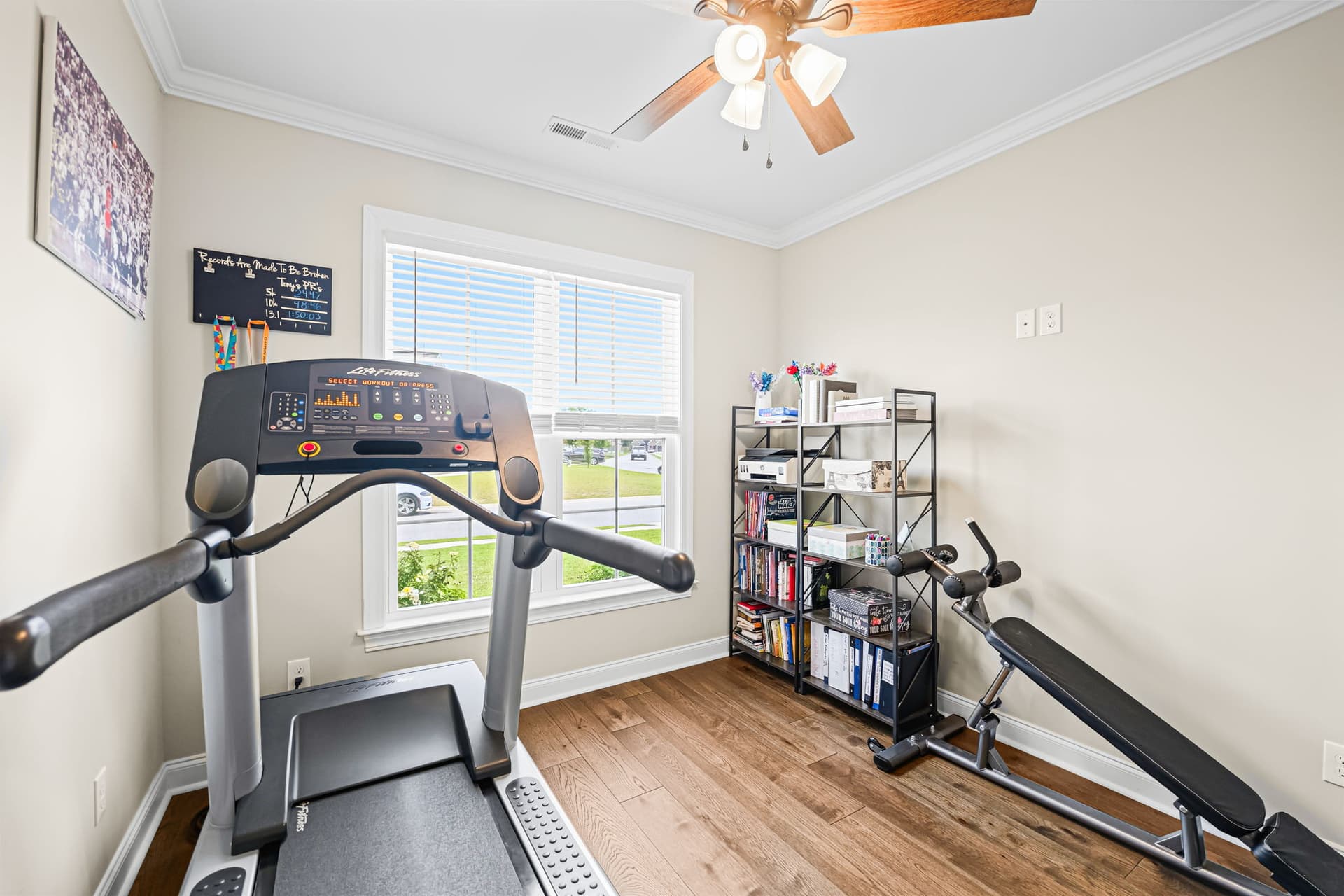 29-web-or-mls-1014 Cedar Crest Ln (17 of 46).jpg