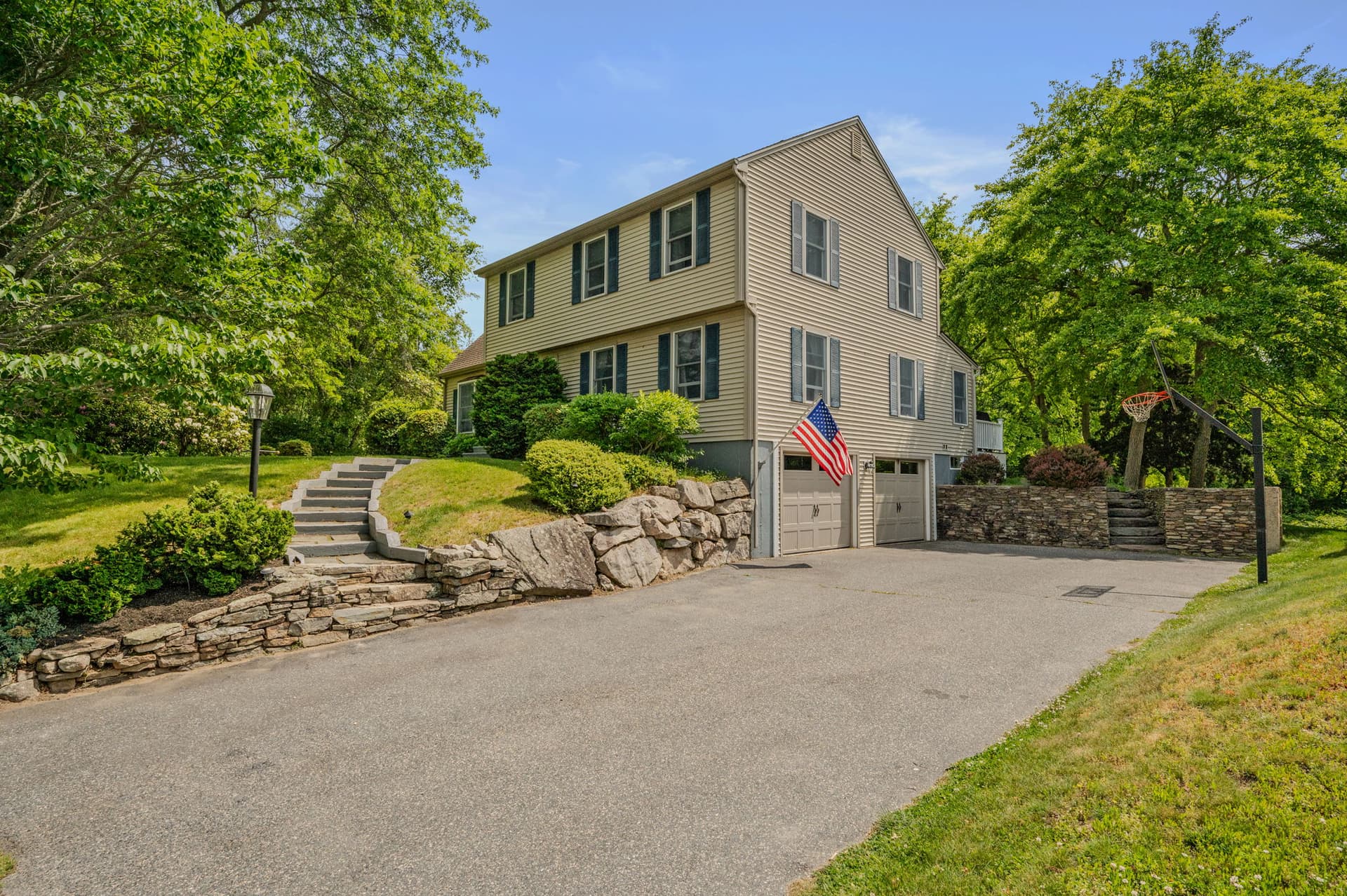 6-web-or-mls-66 Clipper Ct, Groton-37.jpg