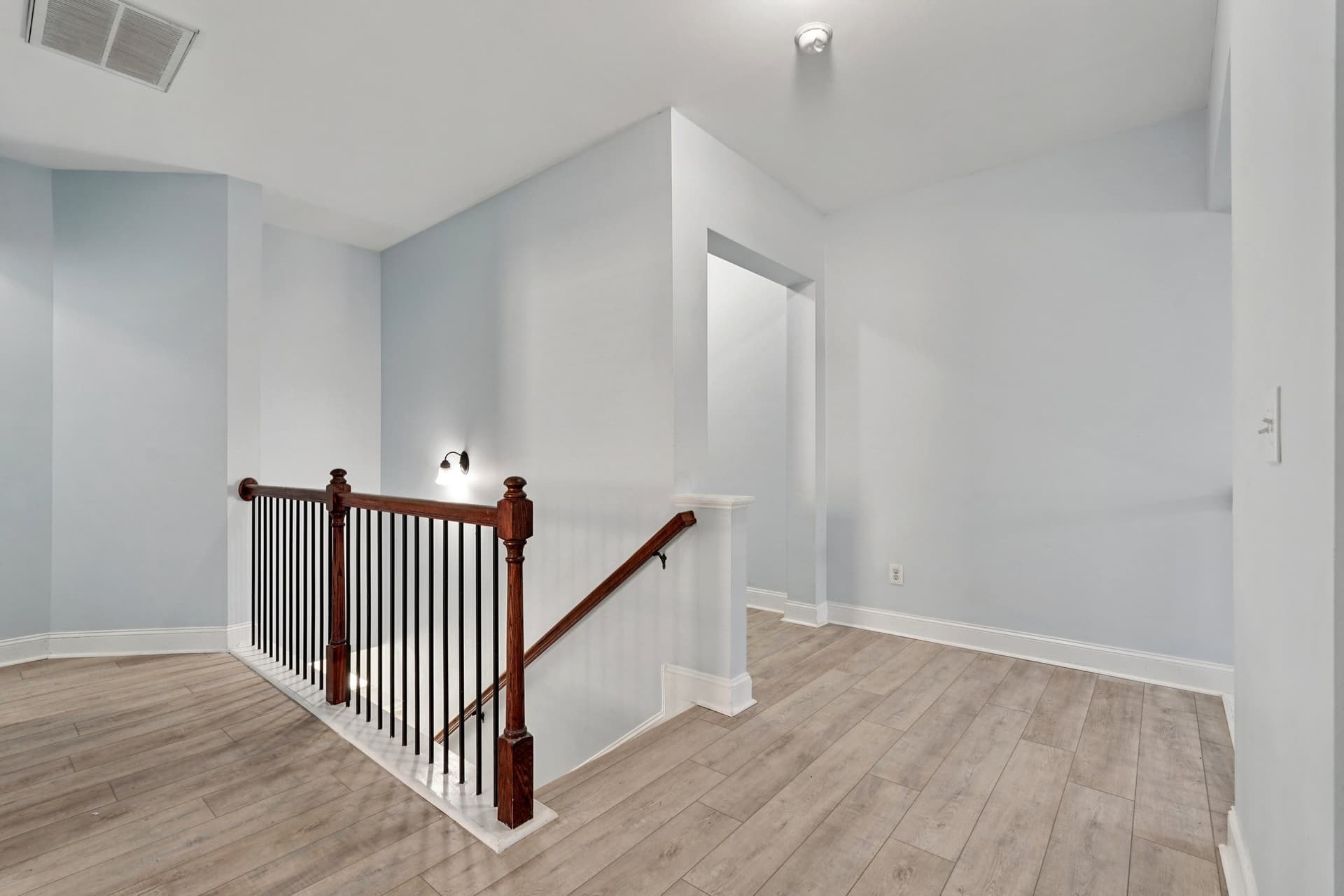 59-web-or-mls-Breckinridge Ln-S2503-059.jpg