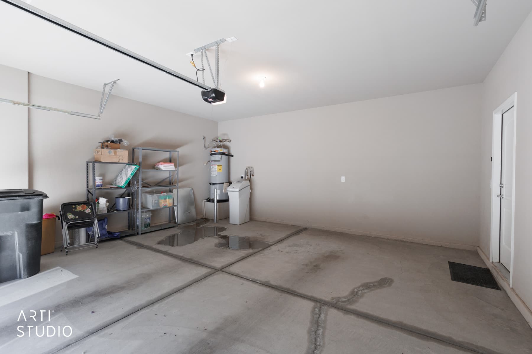 Garage.jpg