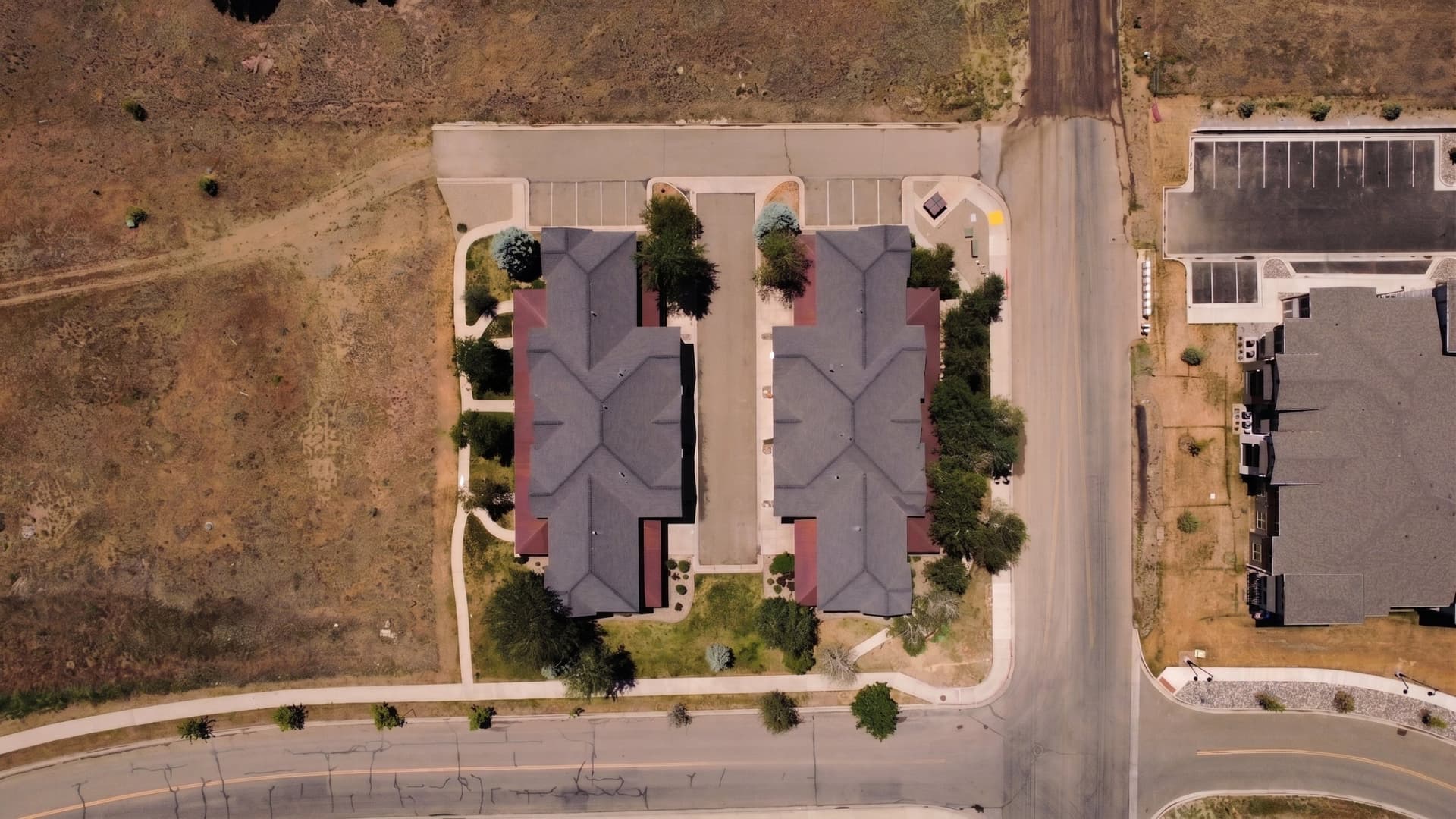 dji_fly_20260615_122428_95_1781547988925_photo_optimized (1).edited.jpg