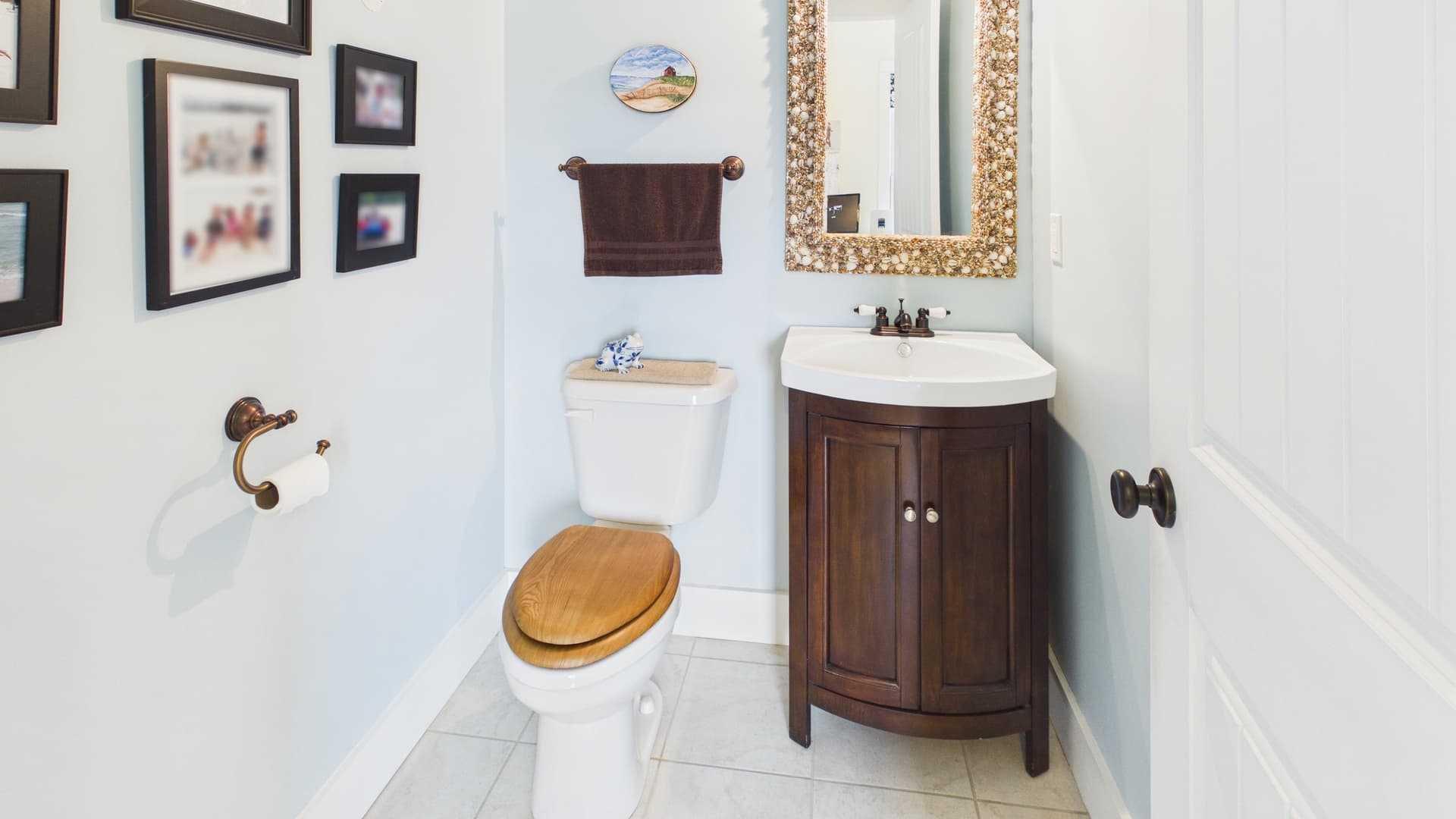 005_12 Bath.jpg