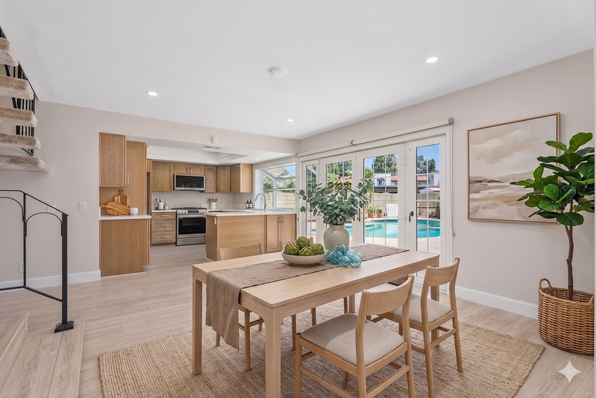 Dinning Area Staged.jpg