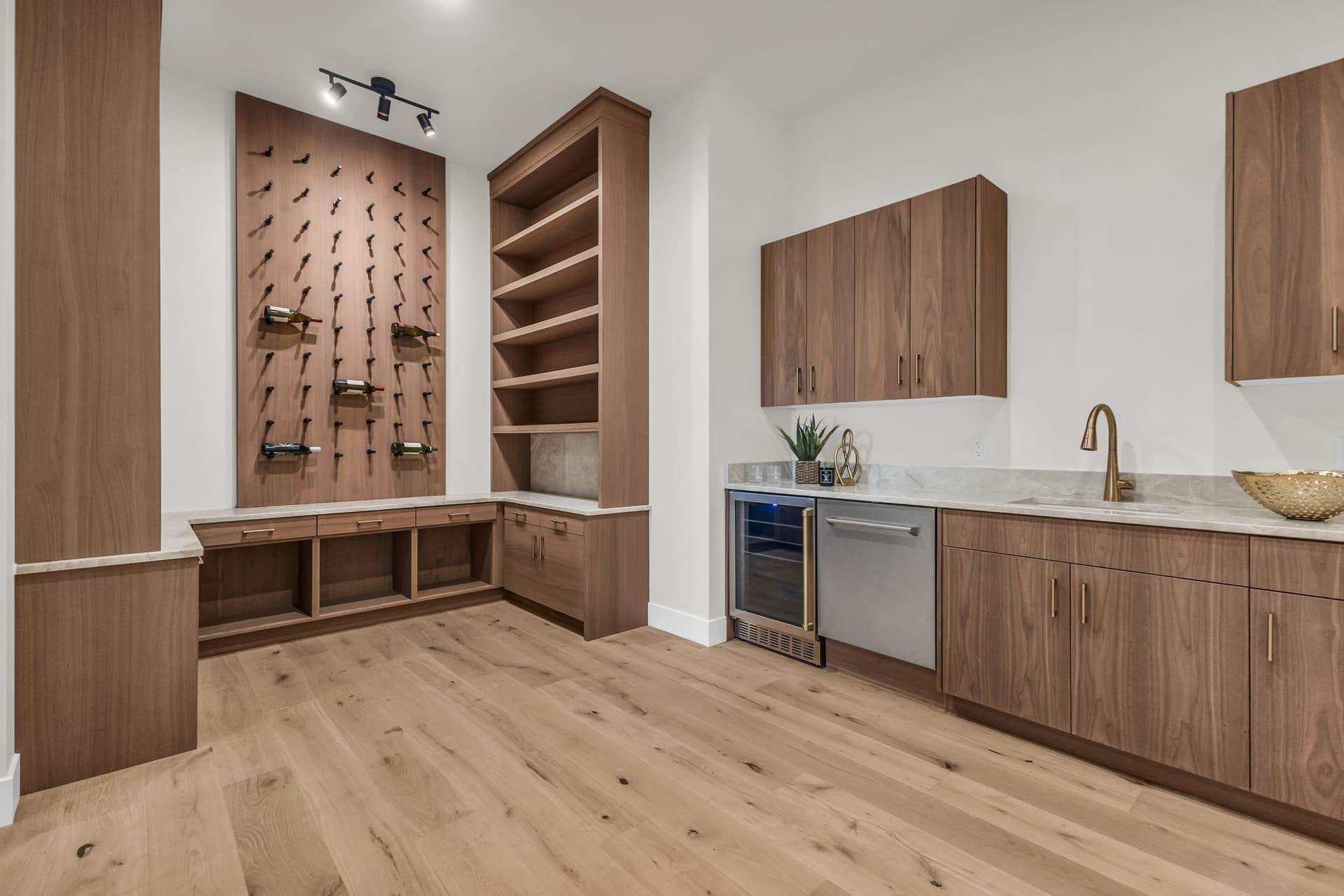 24-web-or-mls-1092-trailridge-dr.jpg