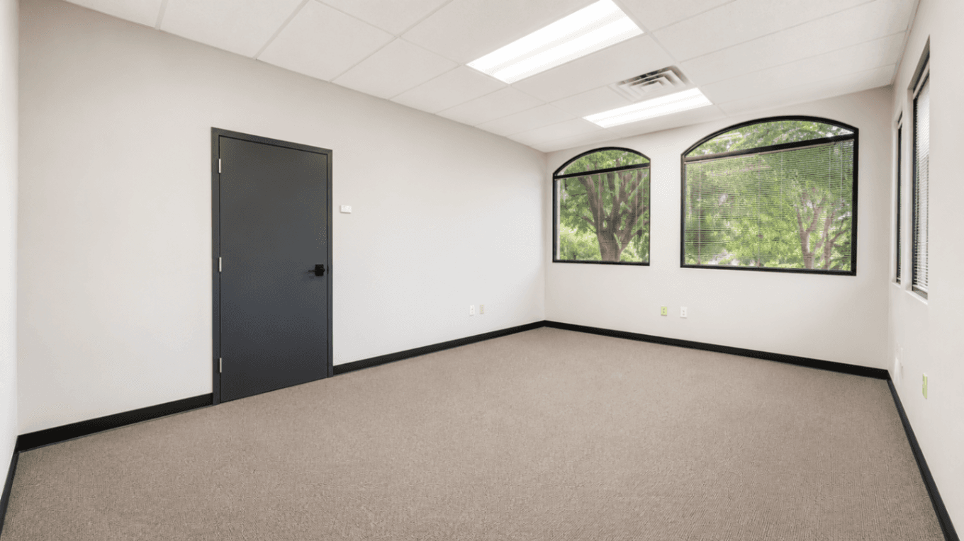 Suite 113 (8).png