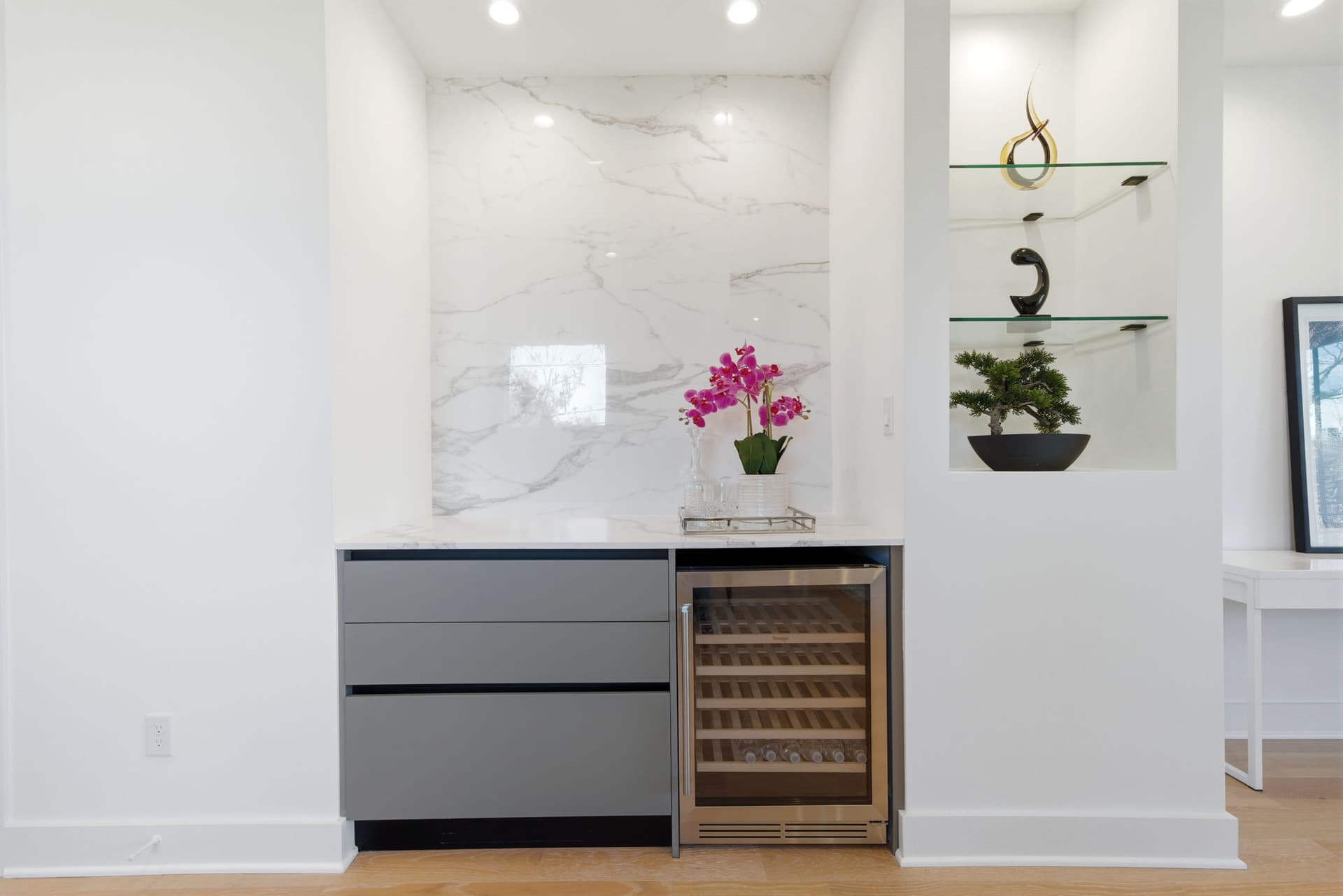 6-web-or-mls-004_1607 Barbee St HDR-65.jpg