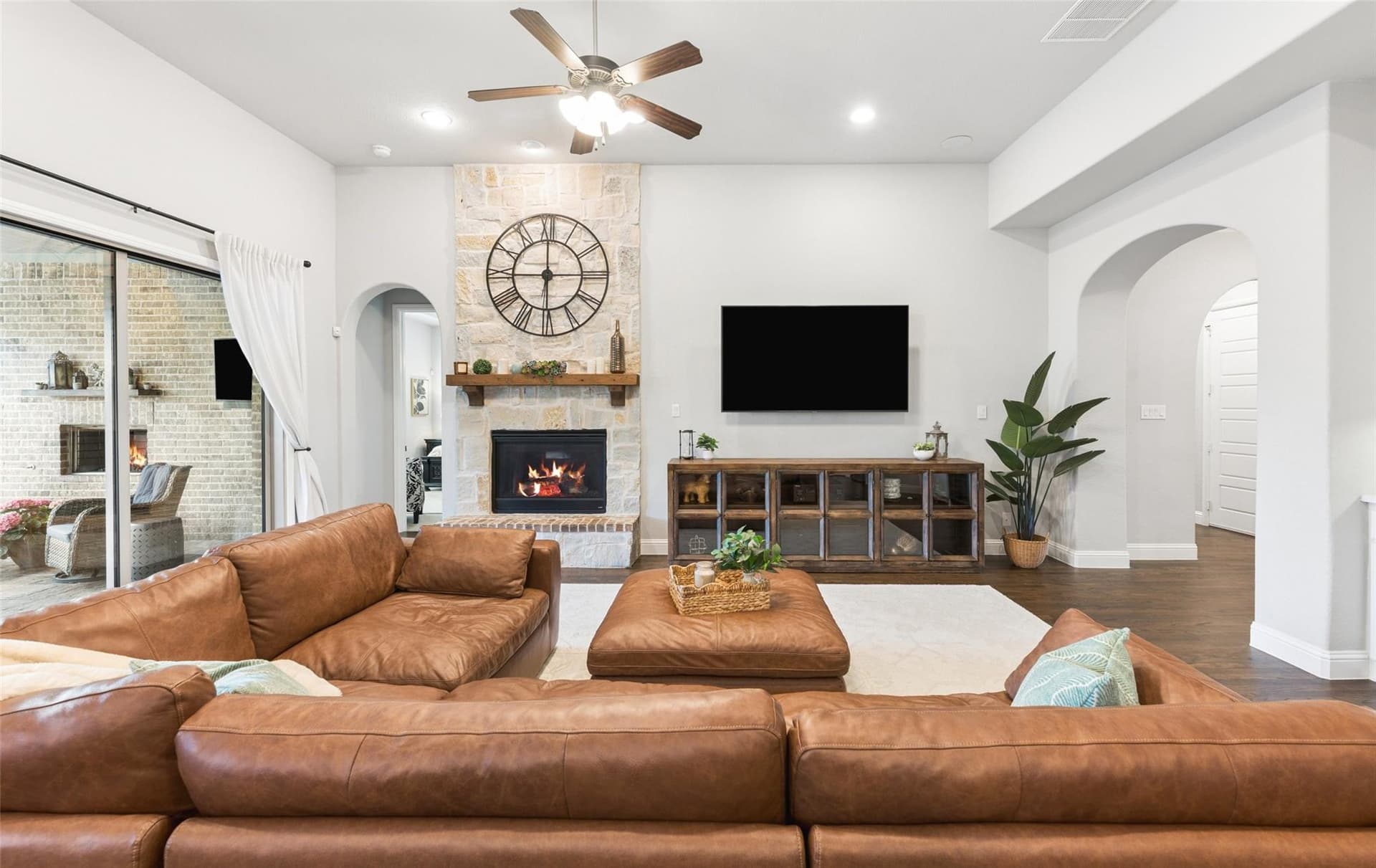 2913 Vaquero Lane 12.jpeg