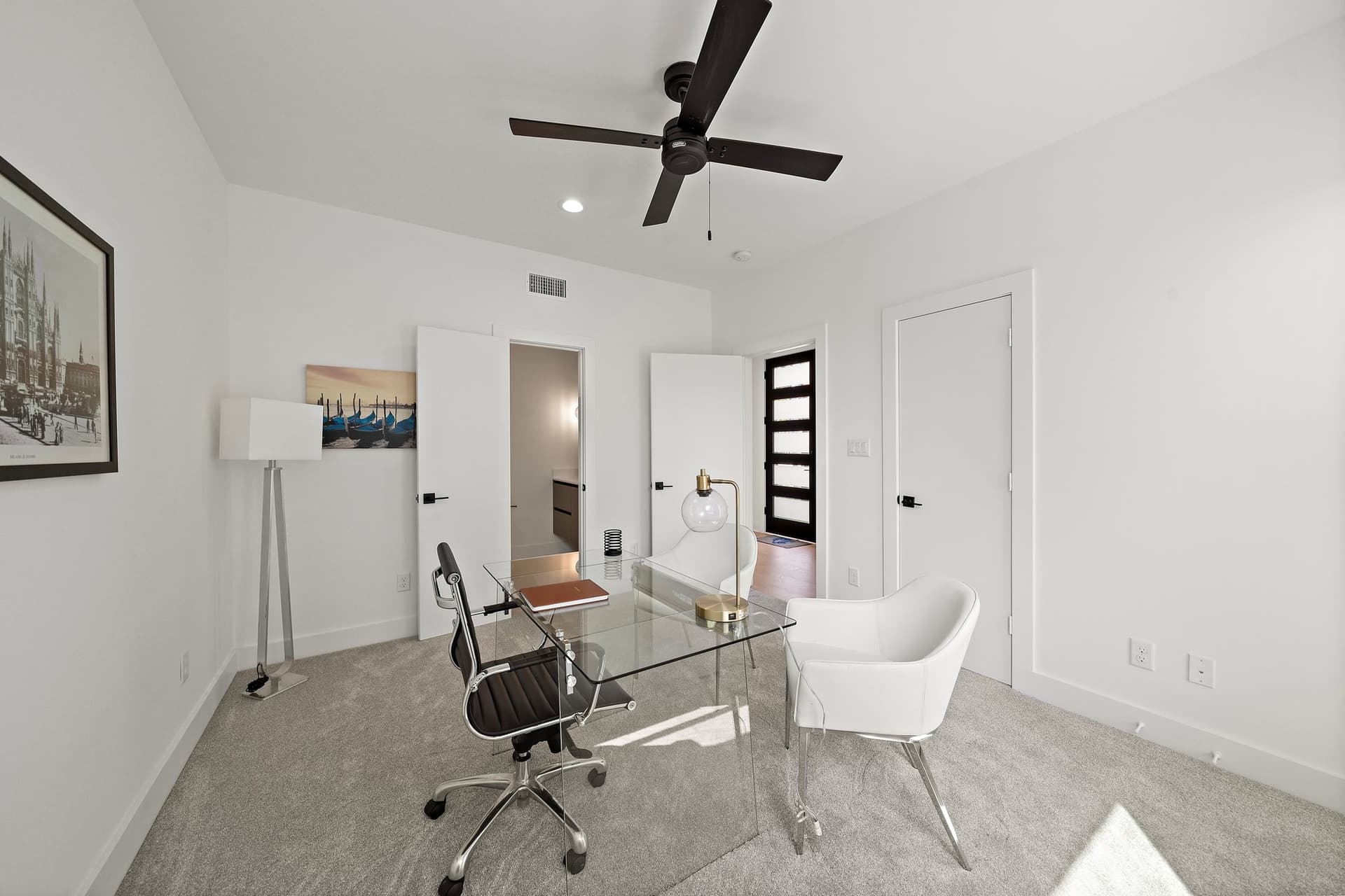 8-web-or-mls-4211 Crawford St HDR - 150.jpg