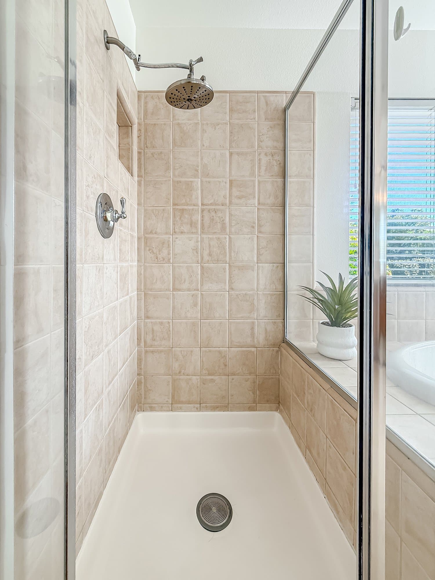 iPrimary Bedroom Suite8.jpg