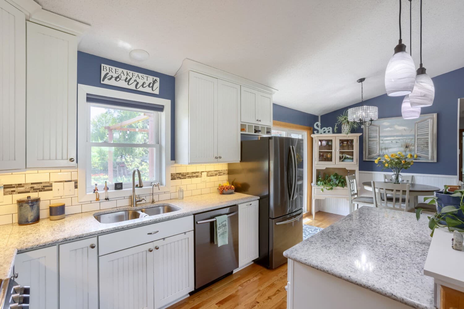 12255 Magnolia St - Web Quality - 012 - 09 Kitchen.jpg