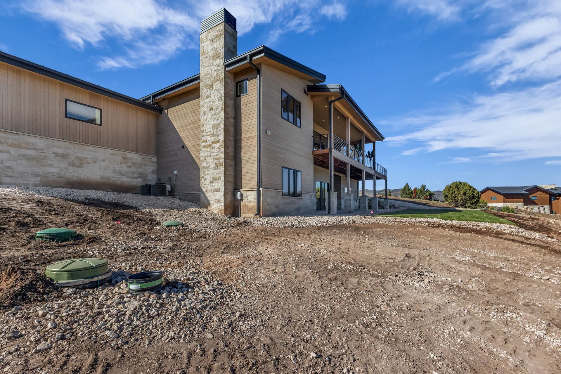 50-web-or-mls-1092-trailridge-dr.jpg