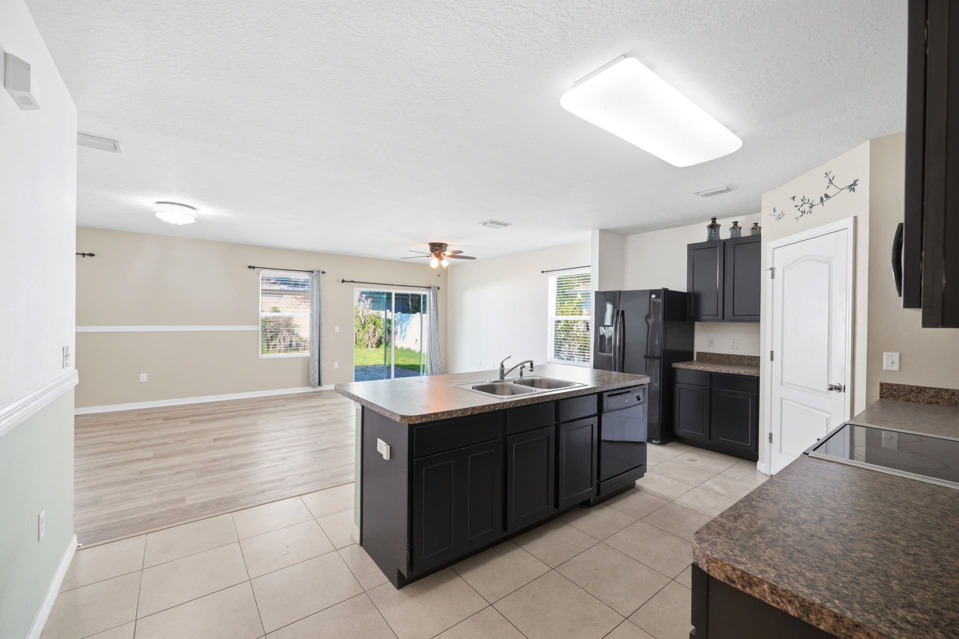 5-web-or-mls-006_P1145821.jpg