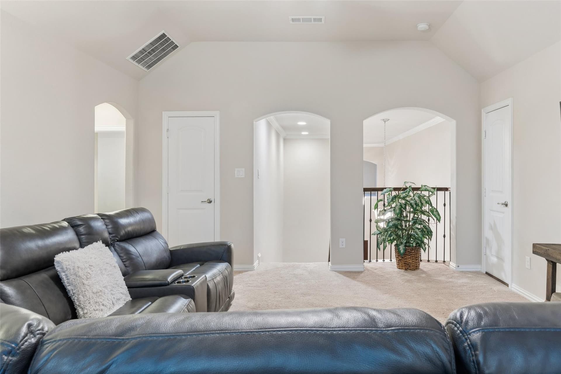 3037 Aberdeen Drive29.jpeg