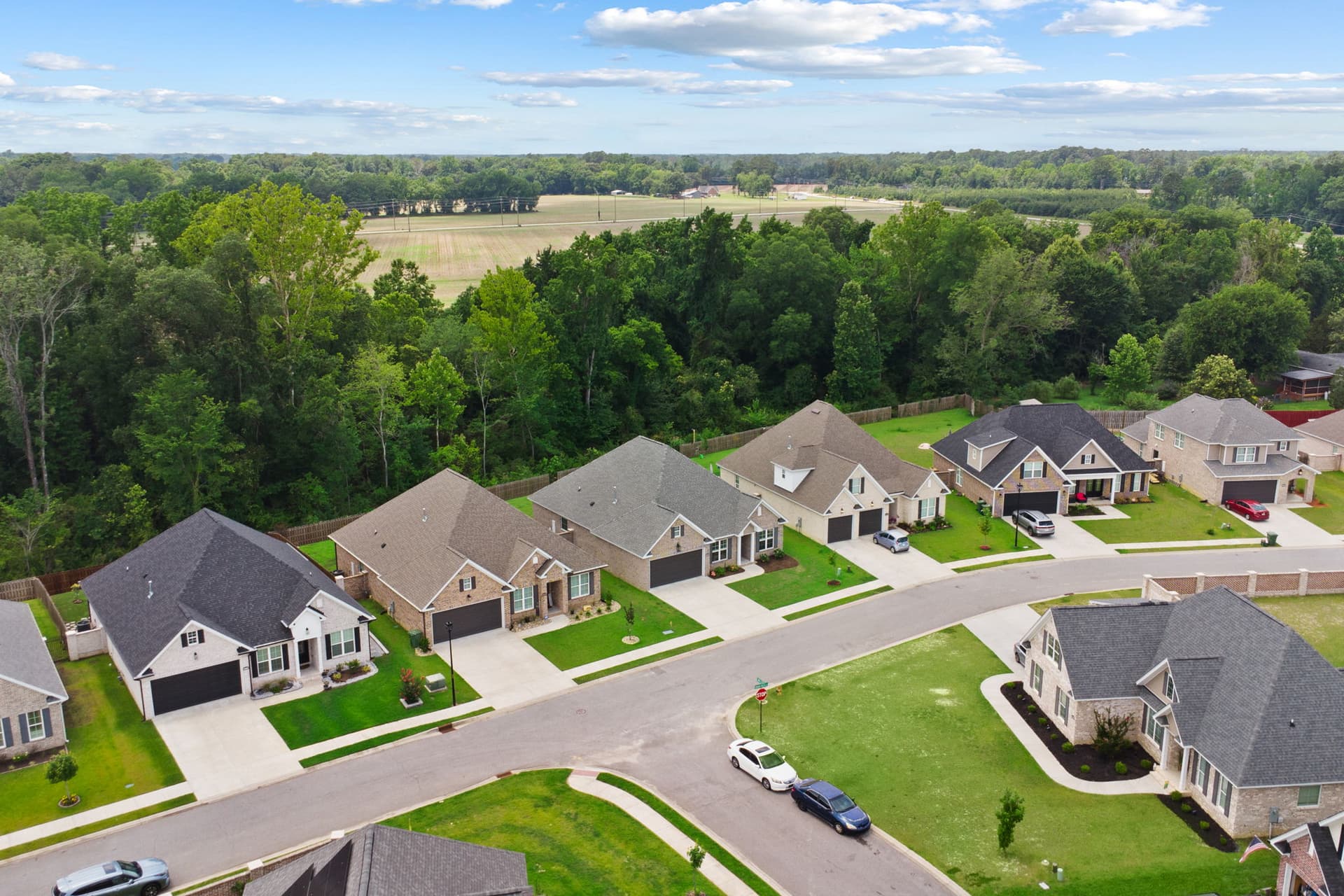 43-web-or-mls-1014 Cedar Crest Ln (43 of 46).jpg